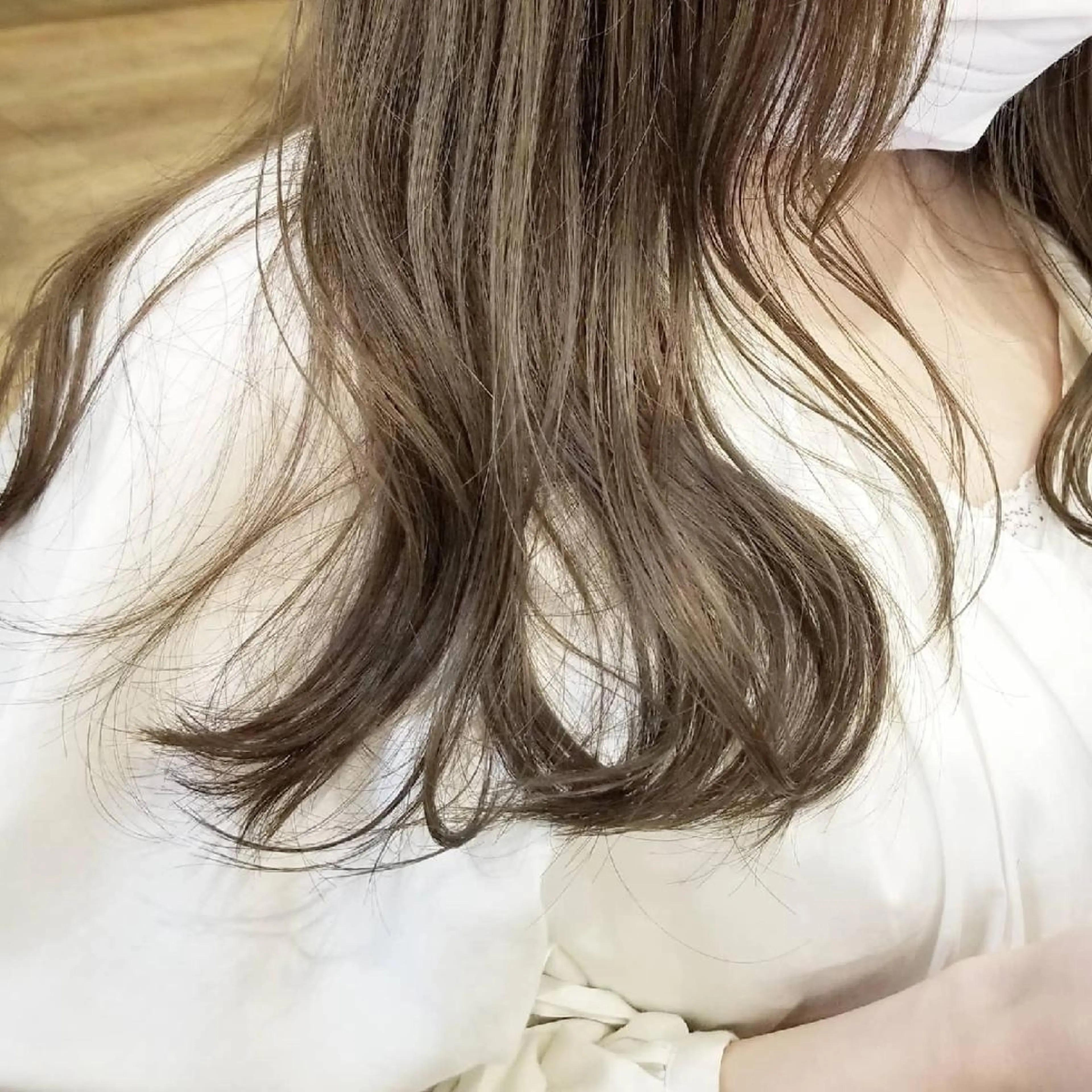 ロング カラー ベージュカラー ミント ミントベージュ 【ネウィ天王寺 】seiyaのヘアスタイル