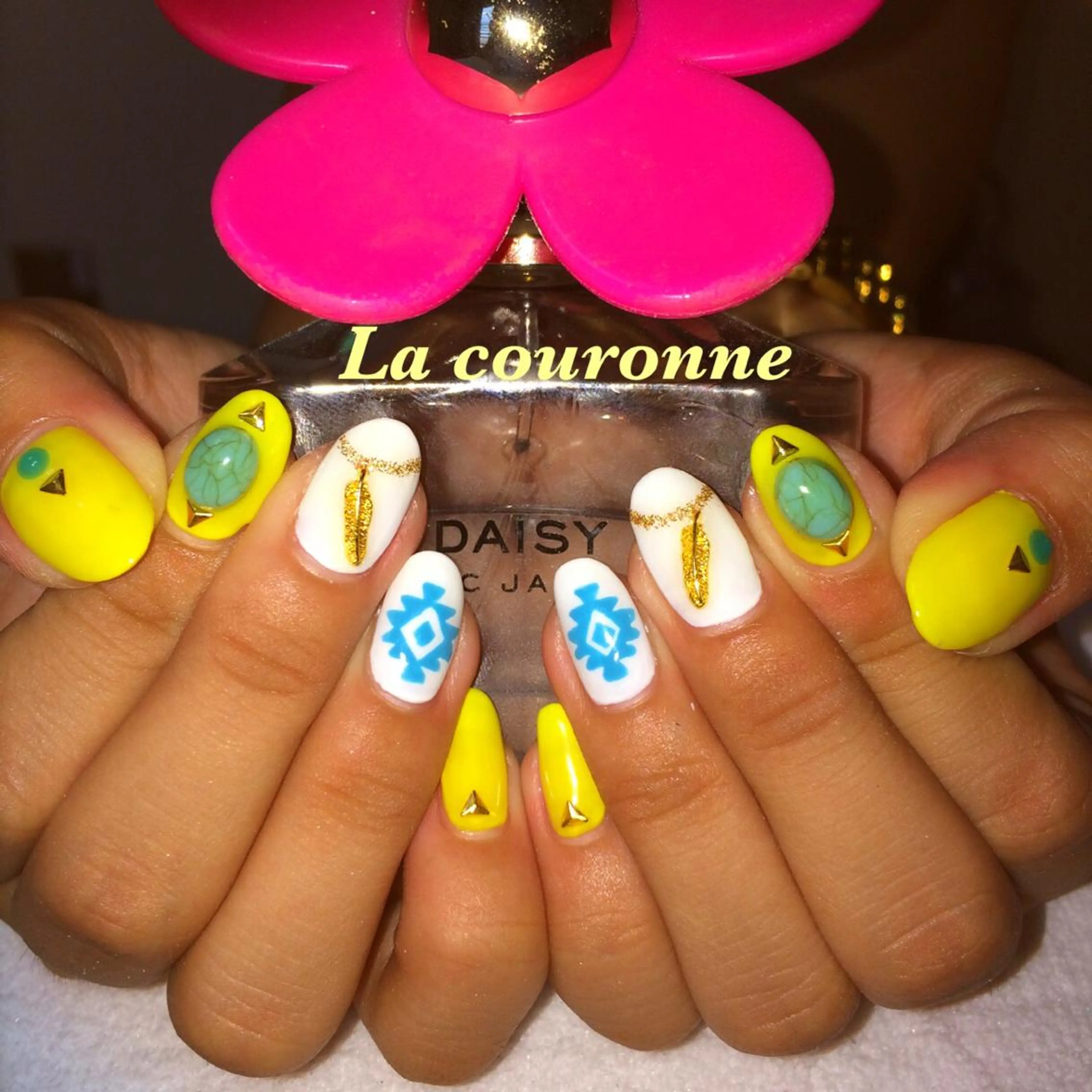 ネイル Lacouronne NATSUMIのネイルデザイン