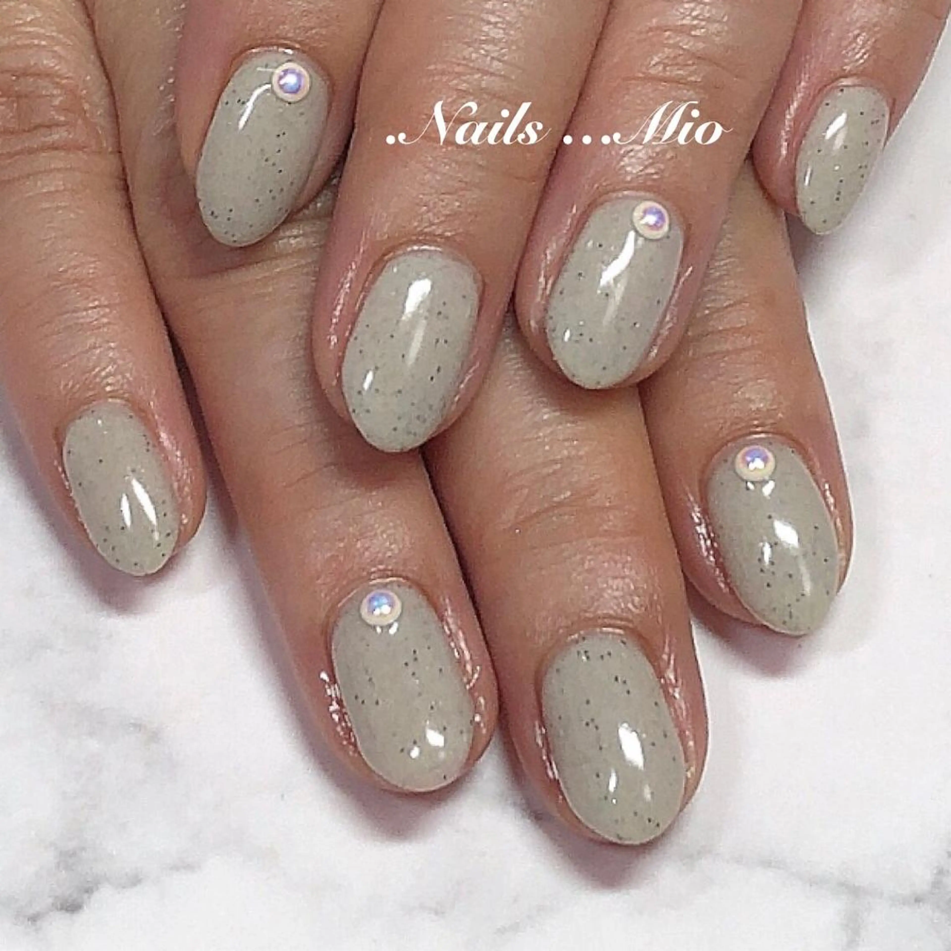 ネイル ワンカラーネイル .Nails Mio 赤羽西ネイルサロンのネイルデザイン