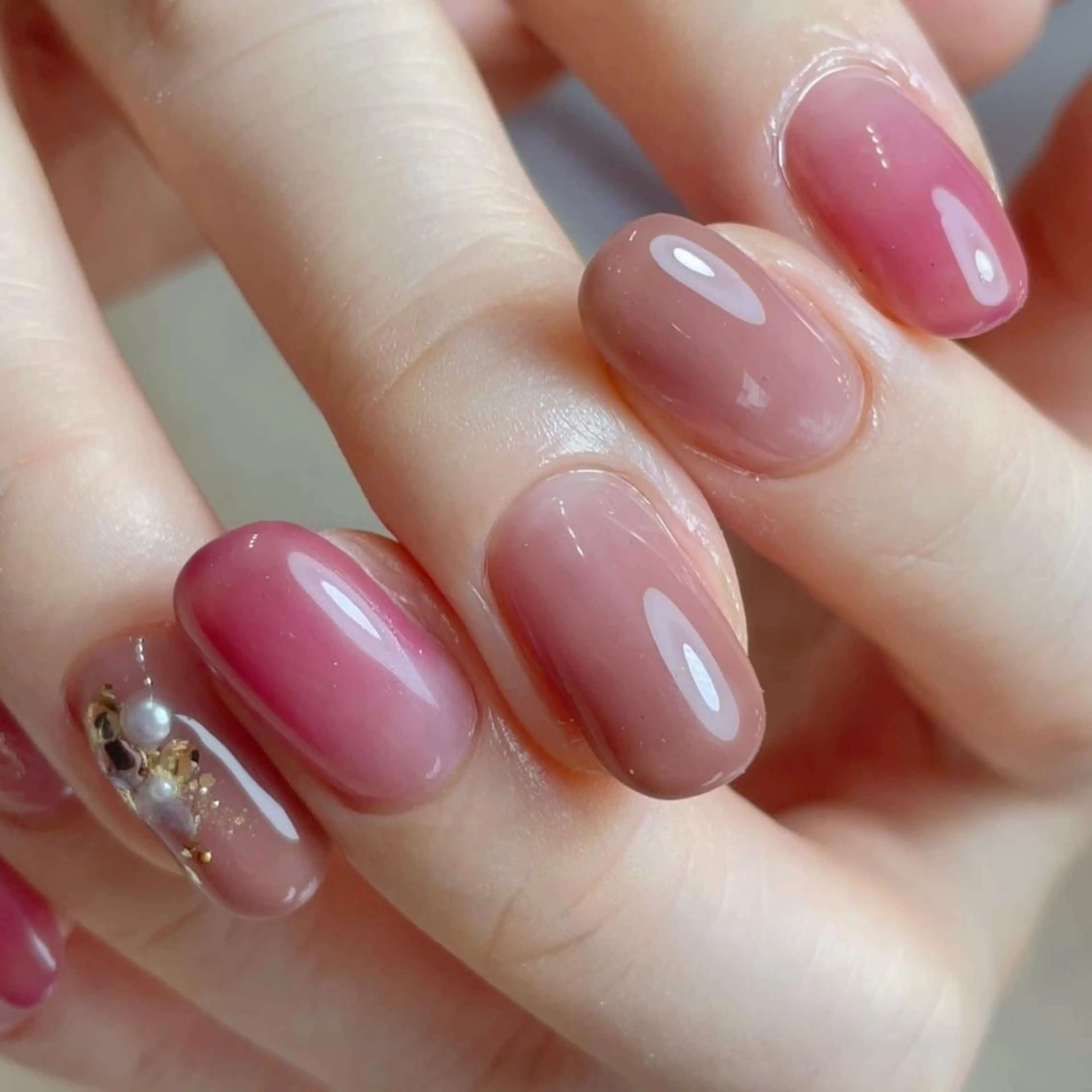 ミディアム カラー ネイル ハンドネイル Nail salon Lieblleのネイルデザイン
