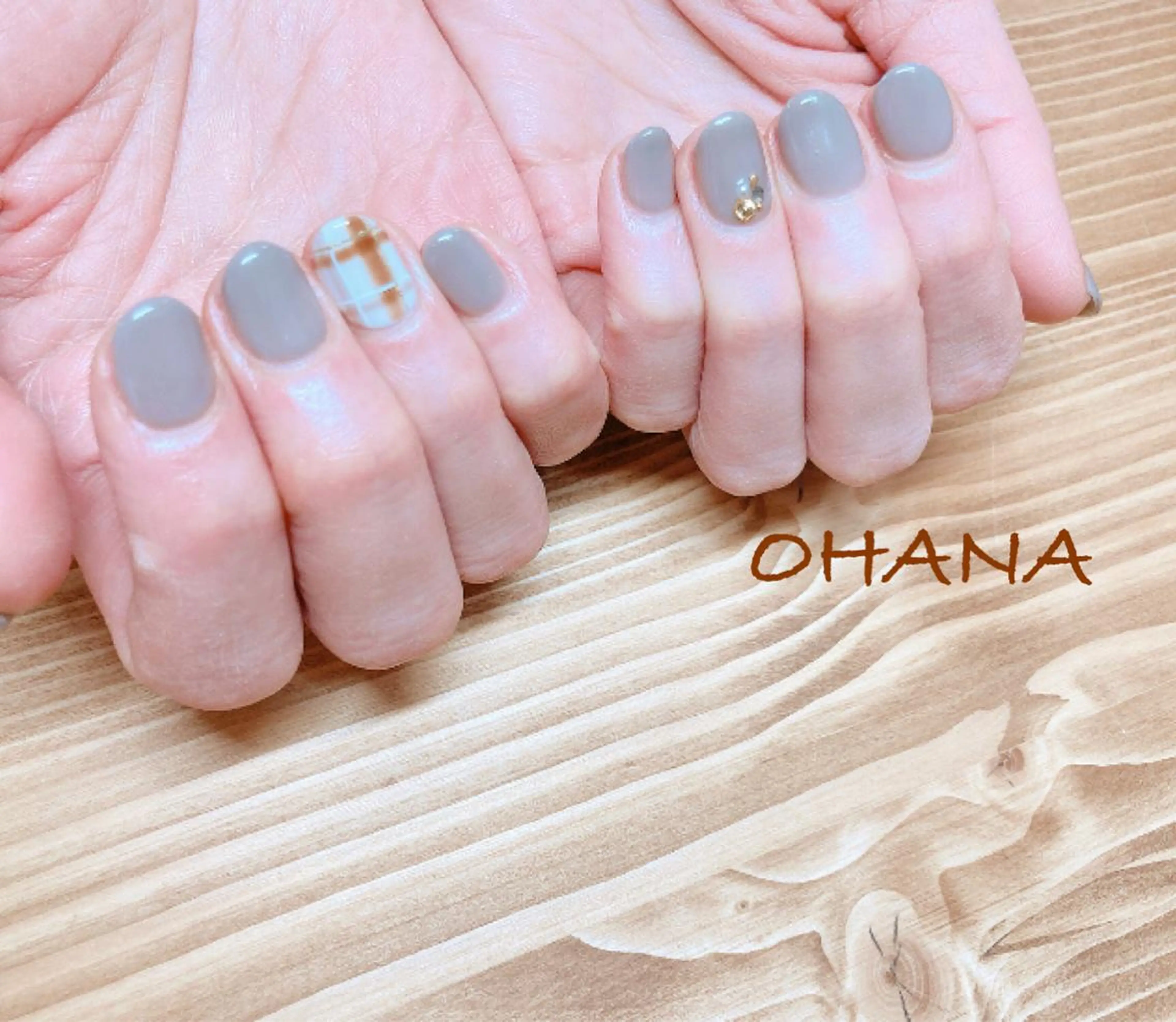 ネイル フットネイル ハート ミラーネイル ニュアンスネイル ショートネイル nailroom OHANA所属・nailroom OHANA🌴のネイルデザイン