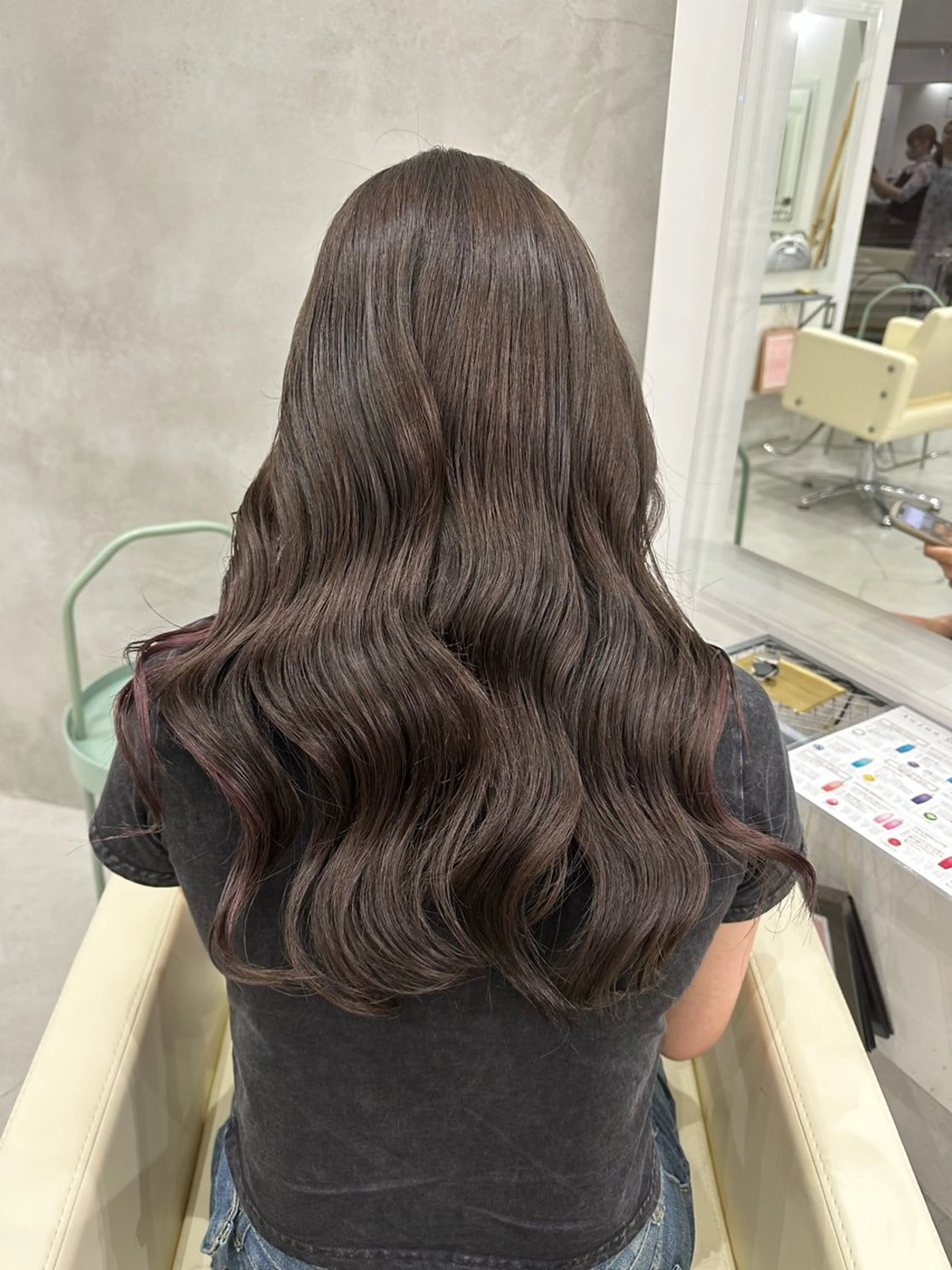 ロング カラー さあや 【透け感/艶感】のヘアスタイル