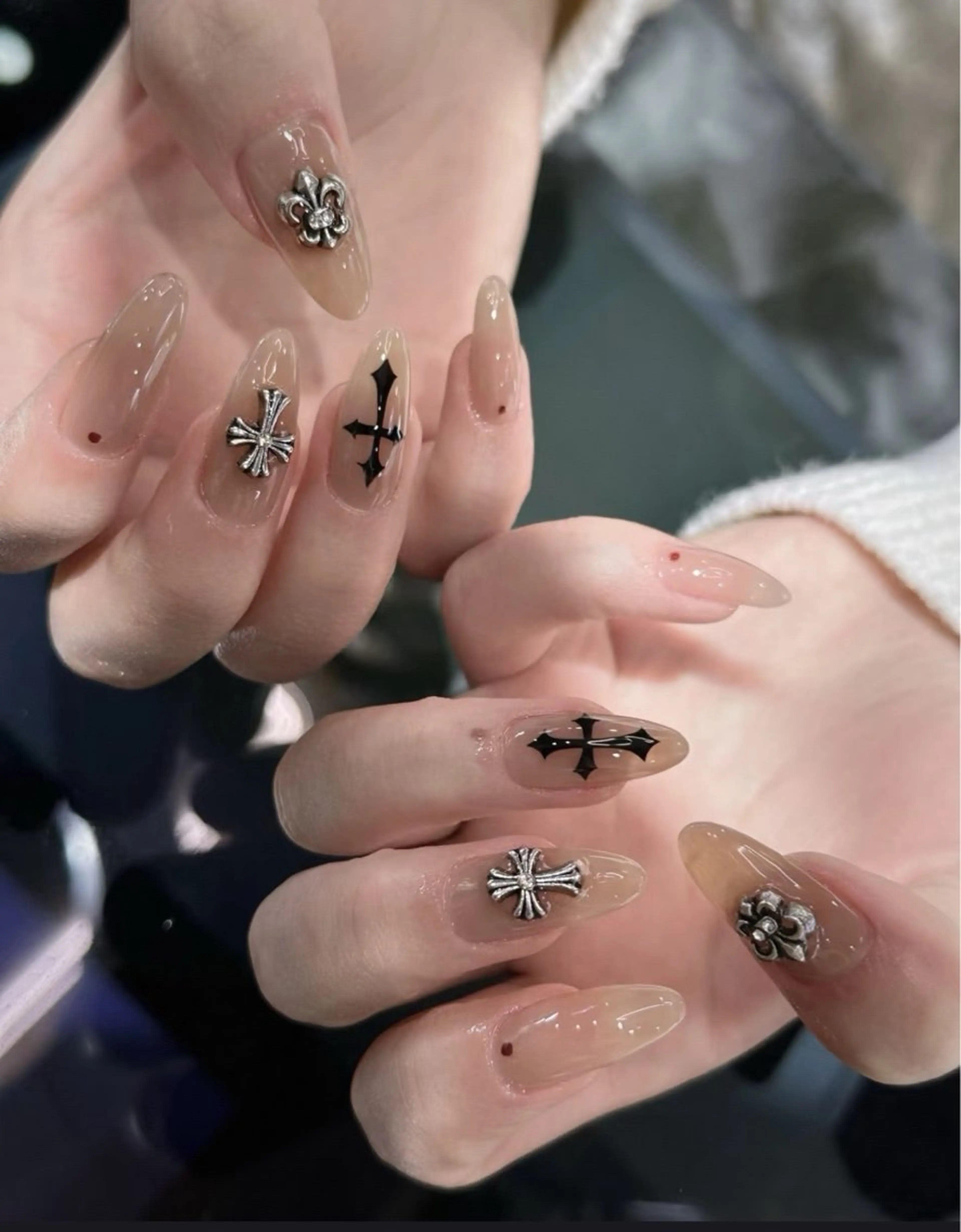 ネイル バ ヤリカクのネイルデザイン