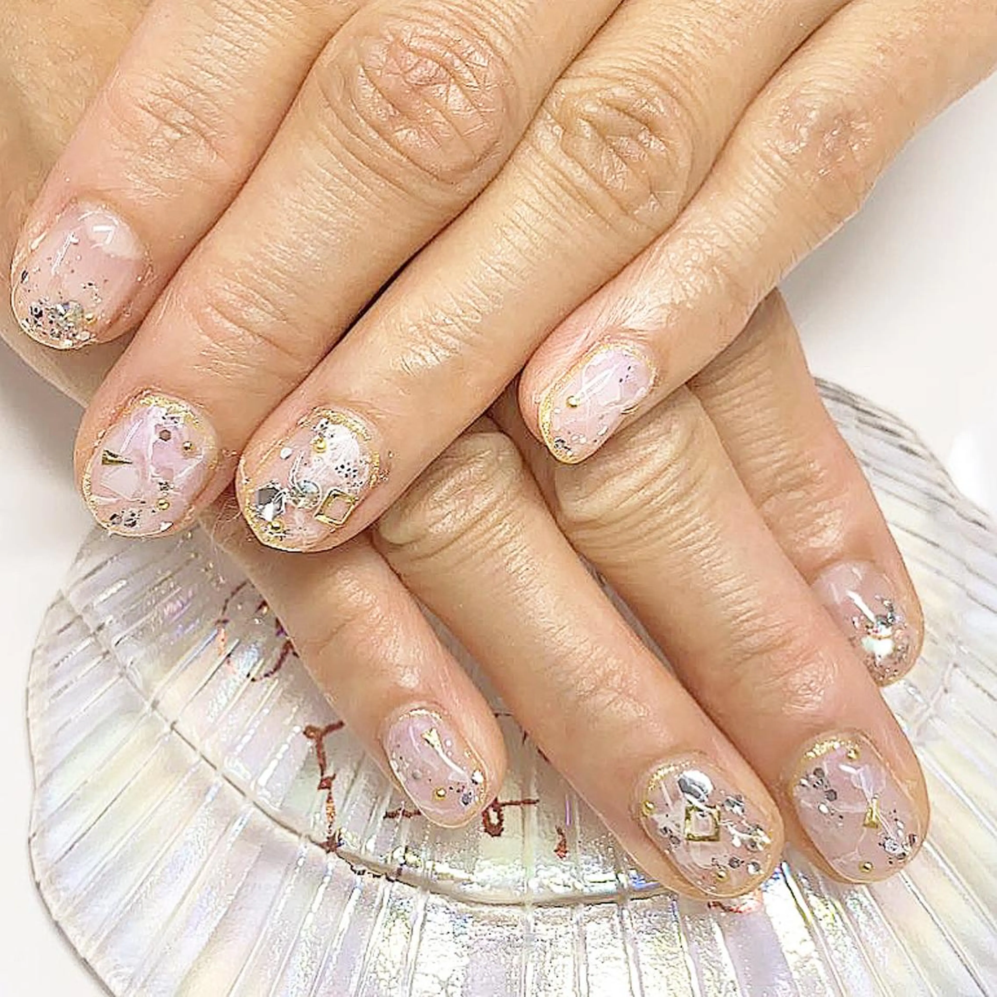 ネイル リラネイル Aikenのネイルデザイン