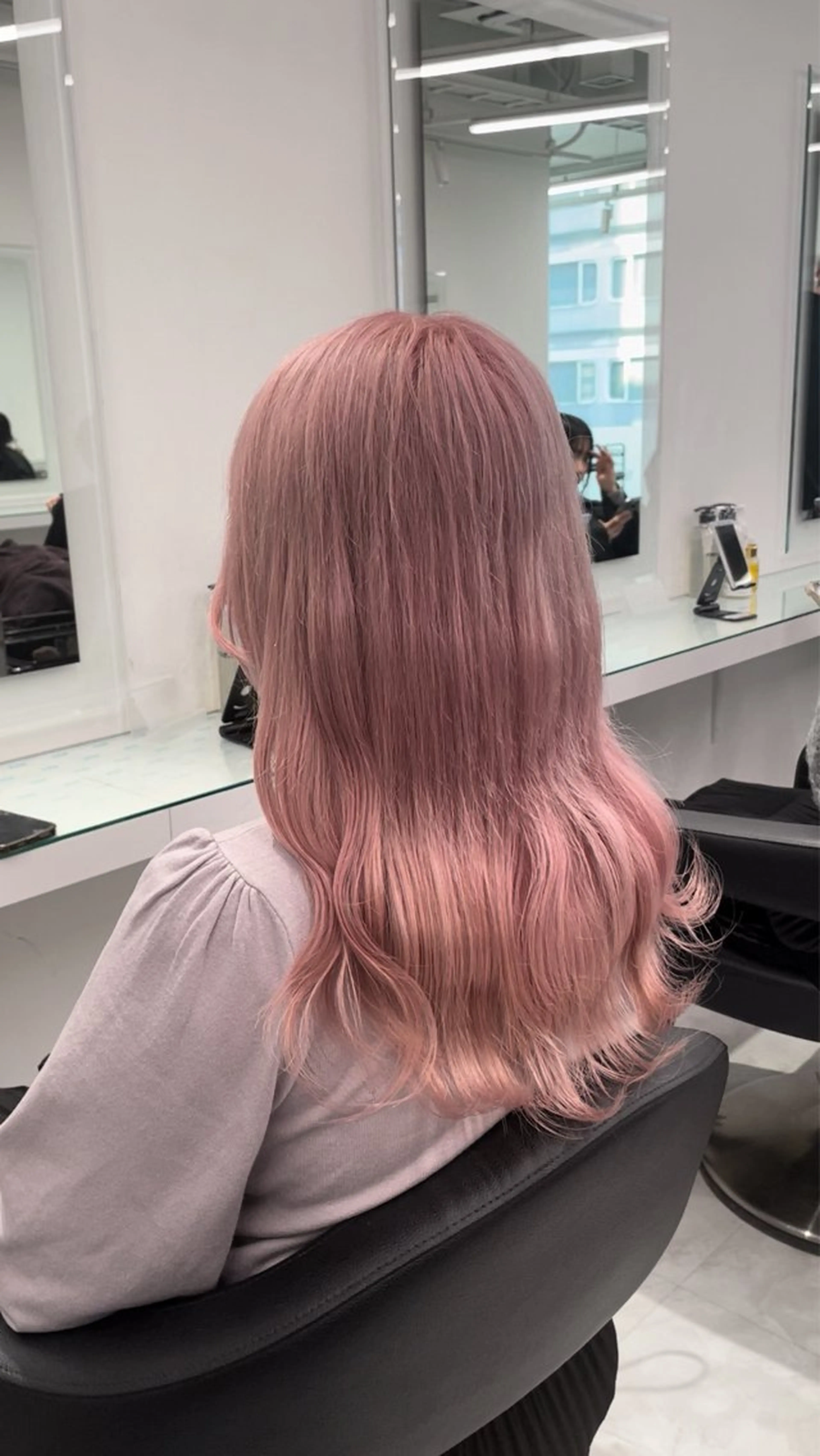 ロング カラー ヘアアレンジ 透け上品ハイトーン 職人ゆうと🤍のヘアスタイル