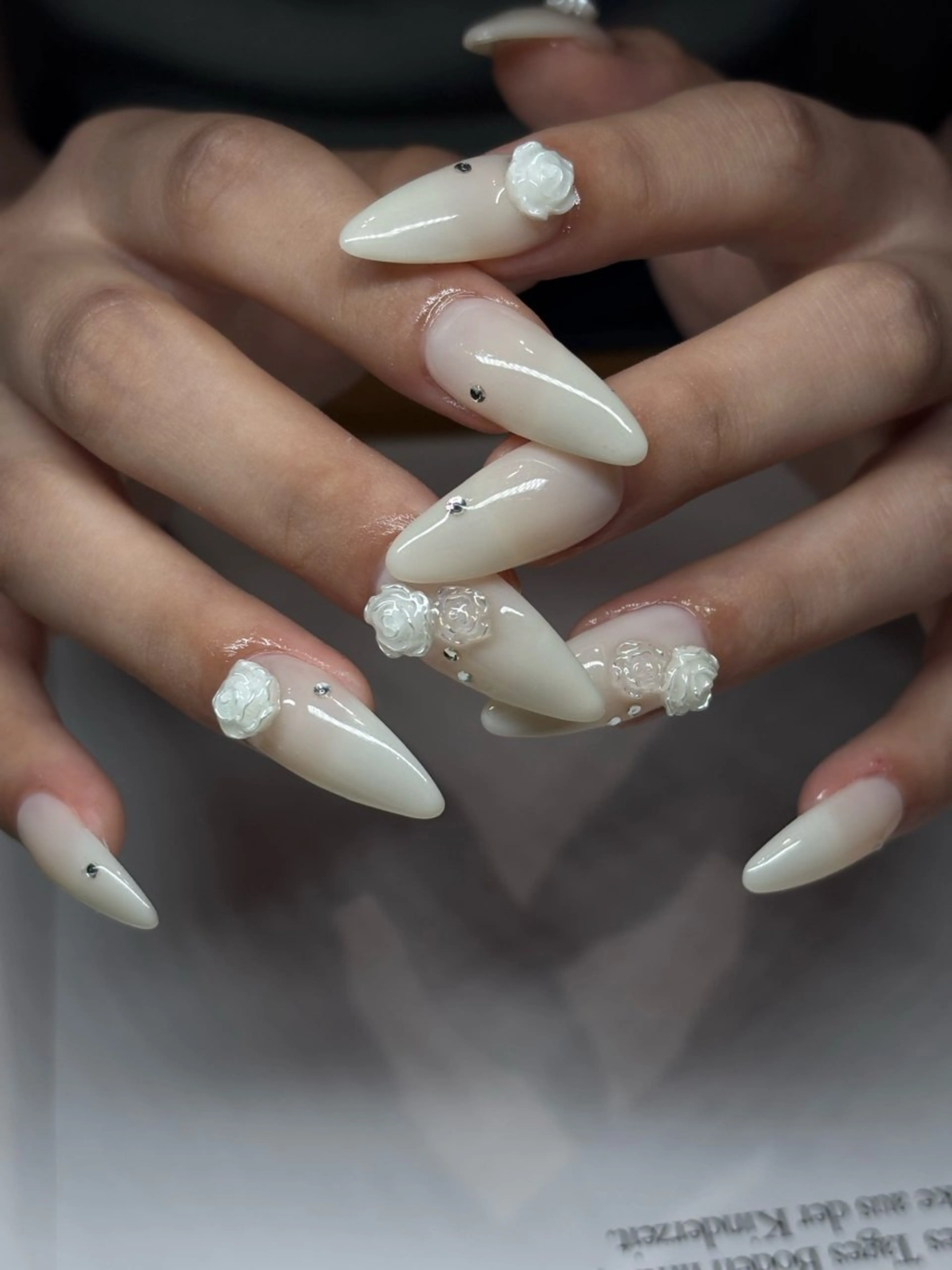 ネイル 長さ出し MAQUM所属・K. Yukoのネイルデザイン