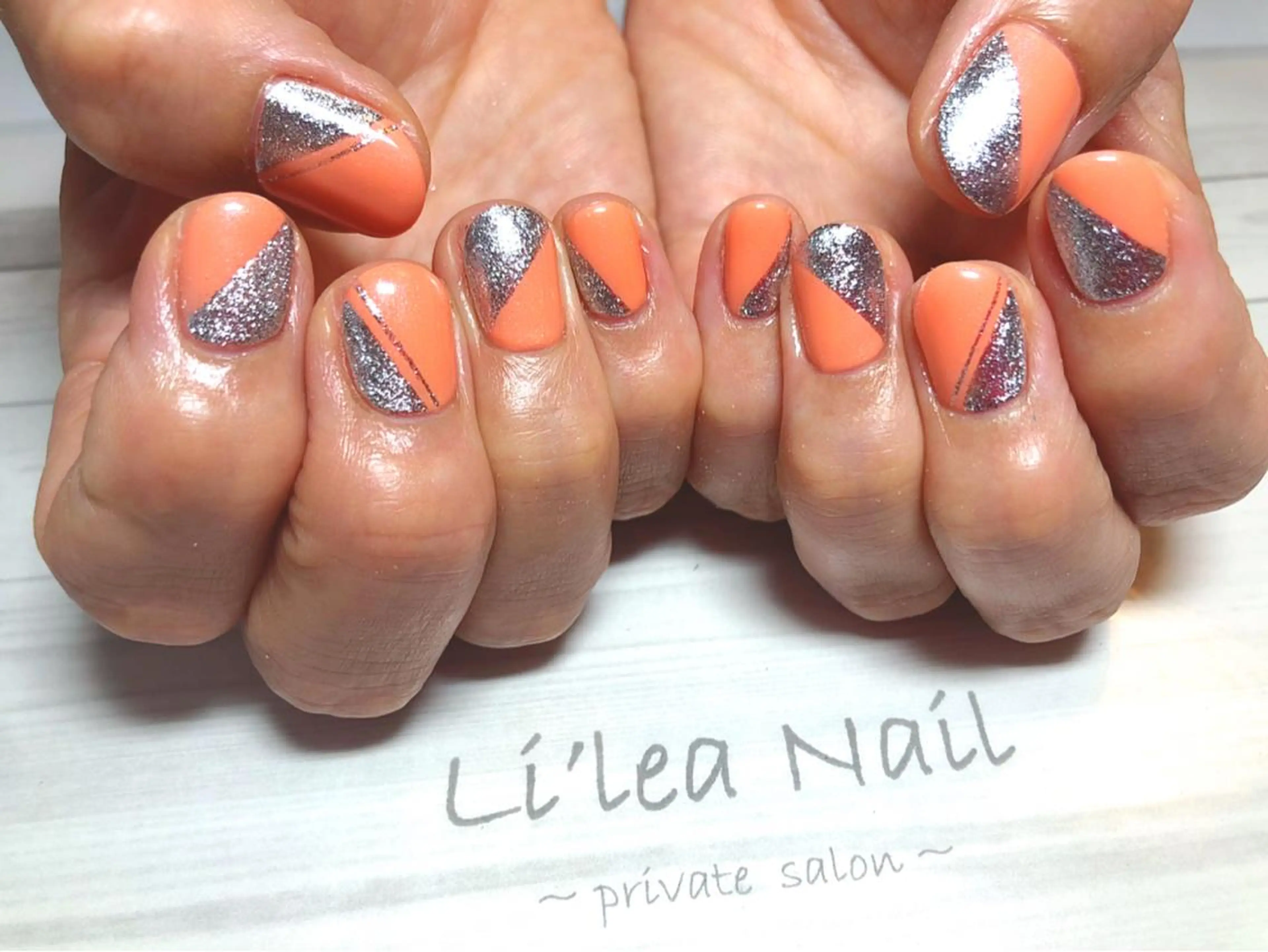 ネイル Li'leaNail AINAのネイルデザイン