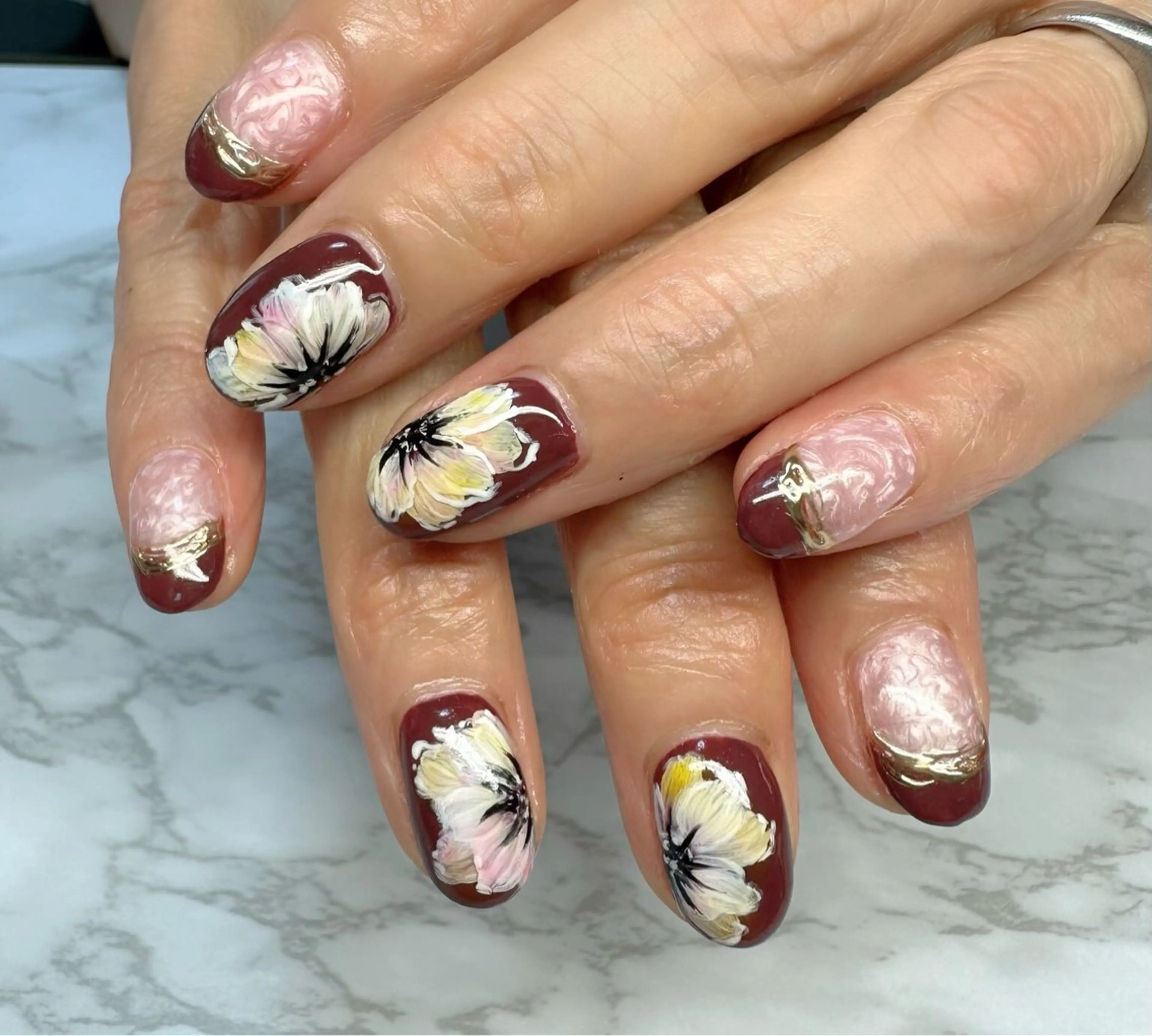 ネイル アートネイル オーロラネイル フレンチネイル ニュアンスネイル M.N_ nailのネイルデザイン