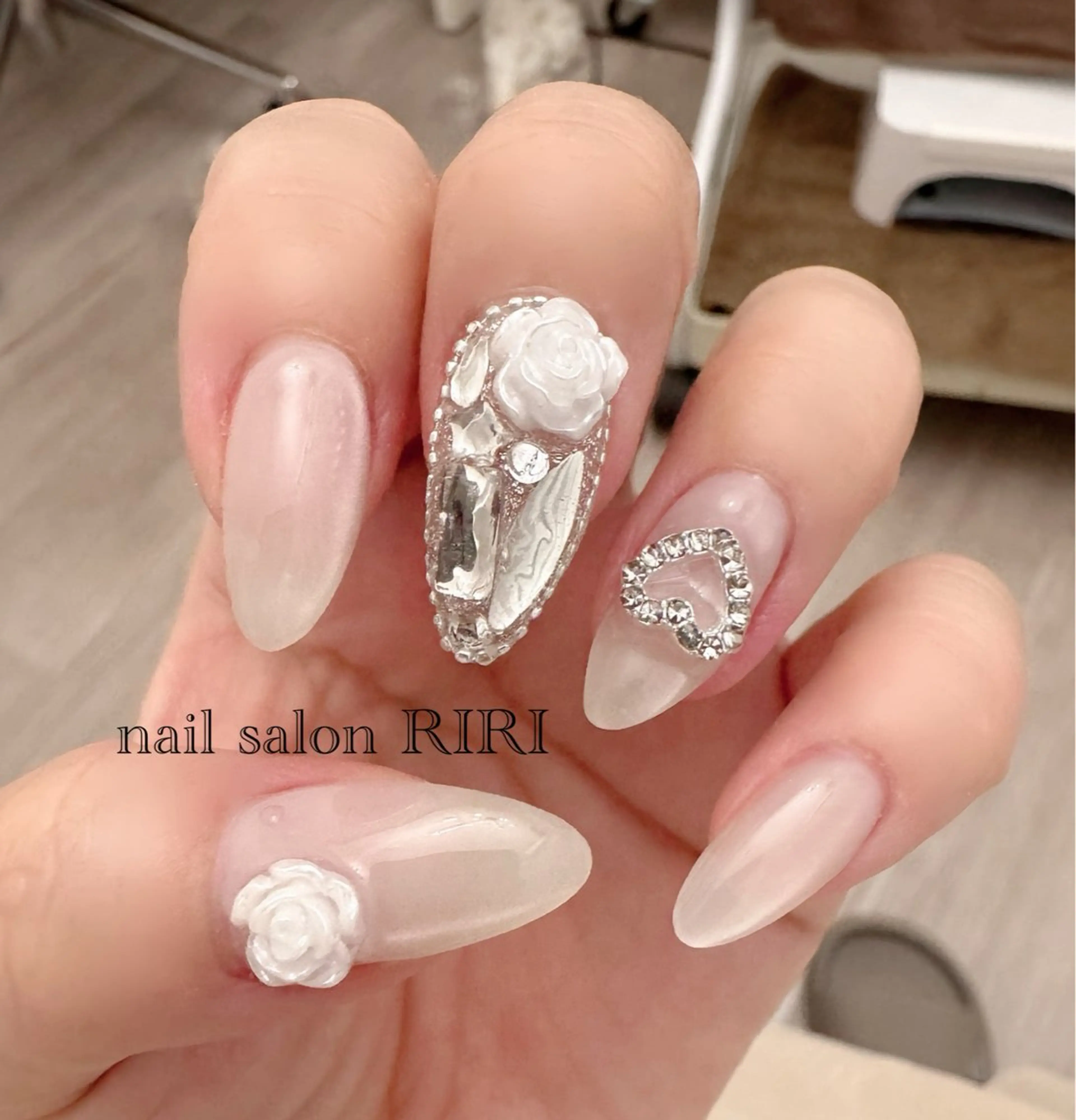 ネイル マグネットネイル ワンホンネイル RIRI リリのネイルデザイン
