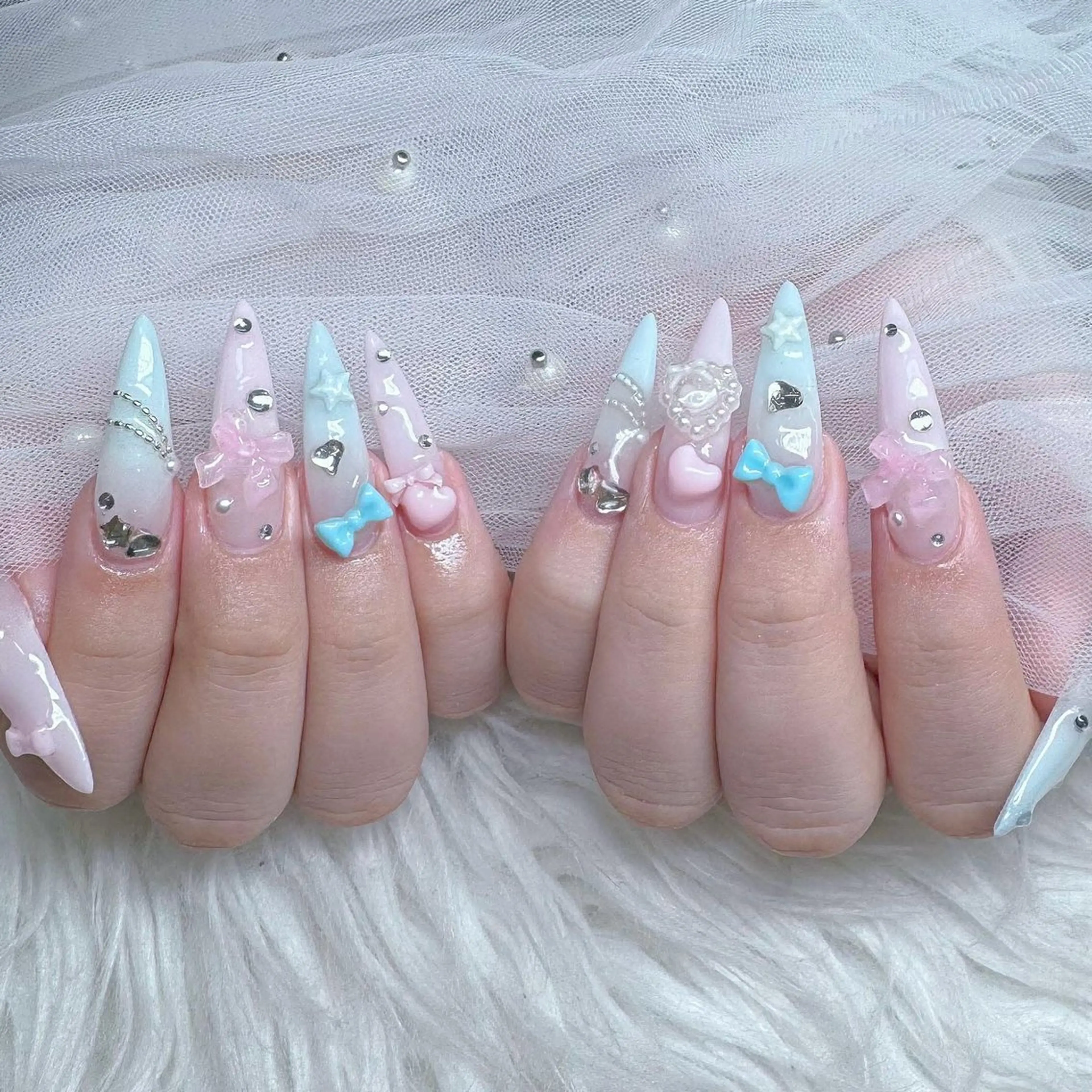 ネイル フットネイル フレンチネイル グラデーション 韓国ネイル ロングネイル ハンドネイル Hani Nail Salonのネイルデザイン