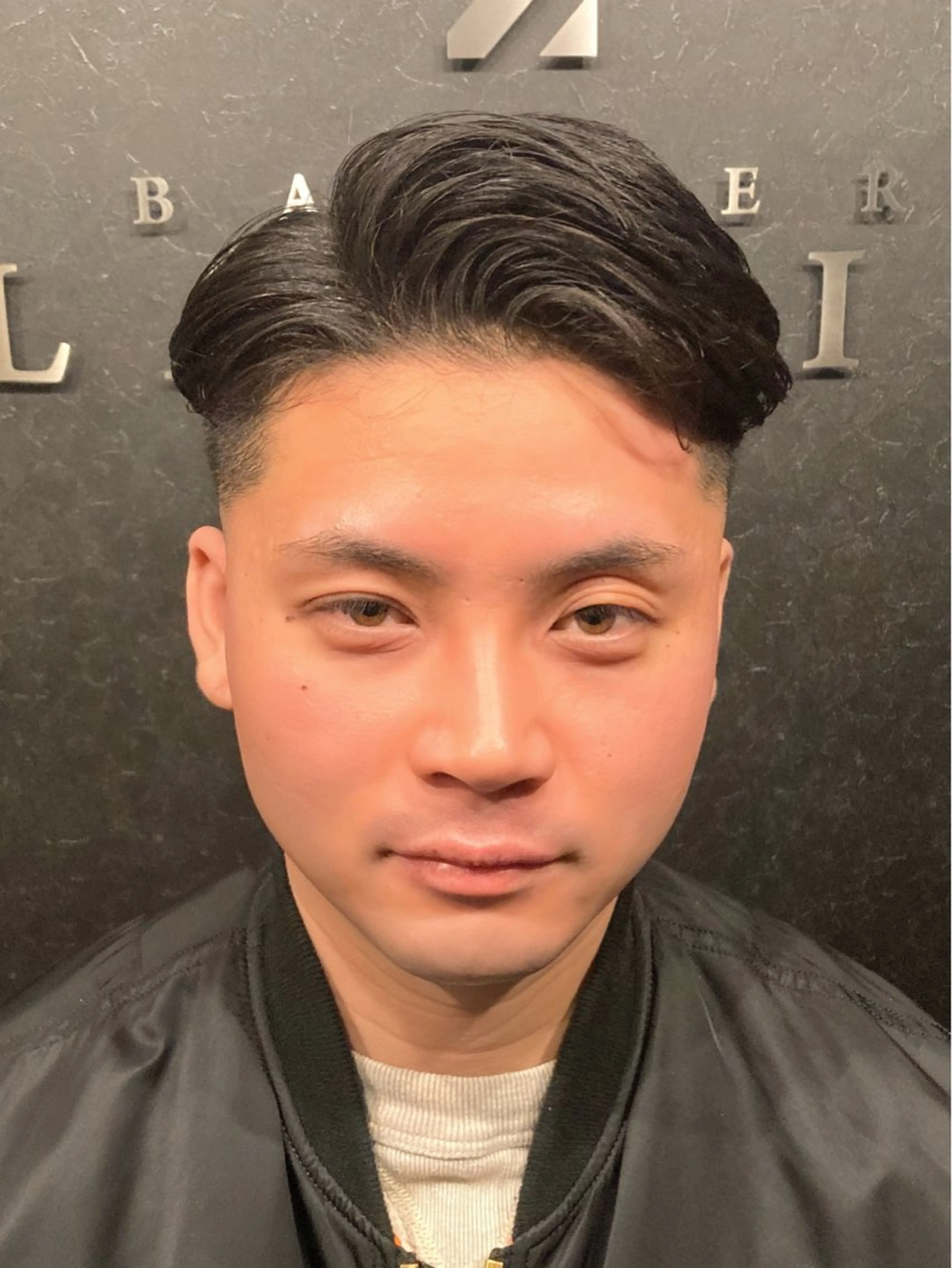 ショート メンズ フェードカット 七三 メンズ特化 星野裕人のヘアスタイル
