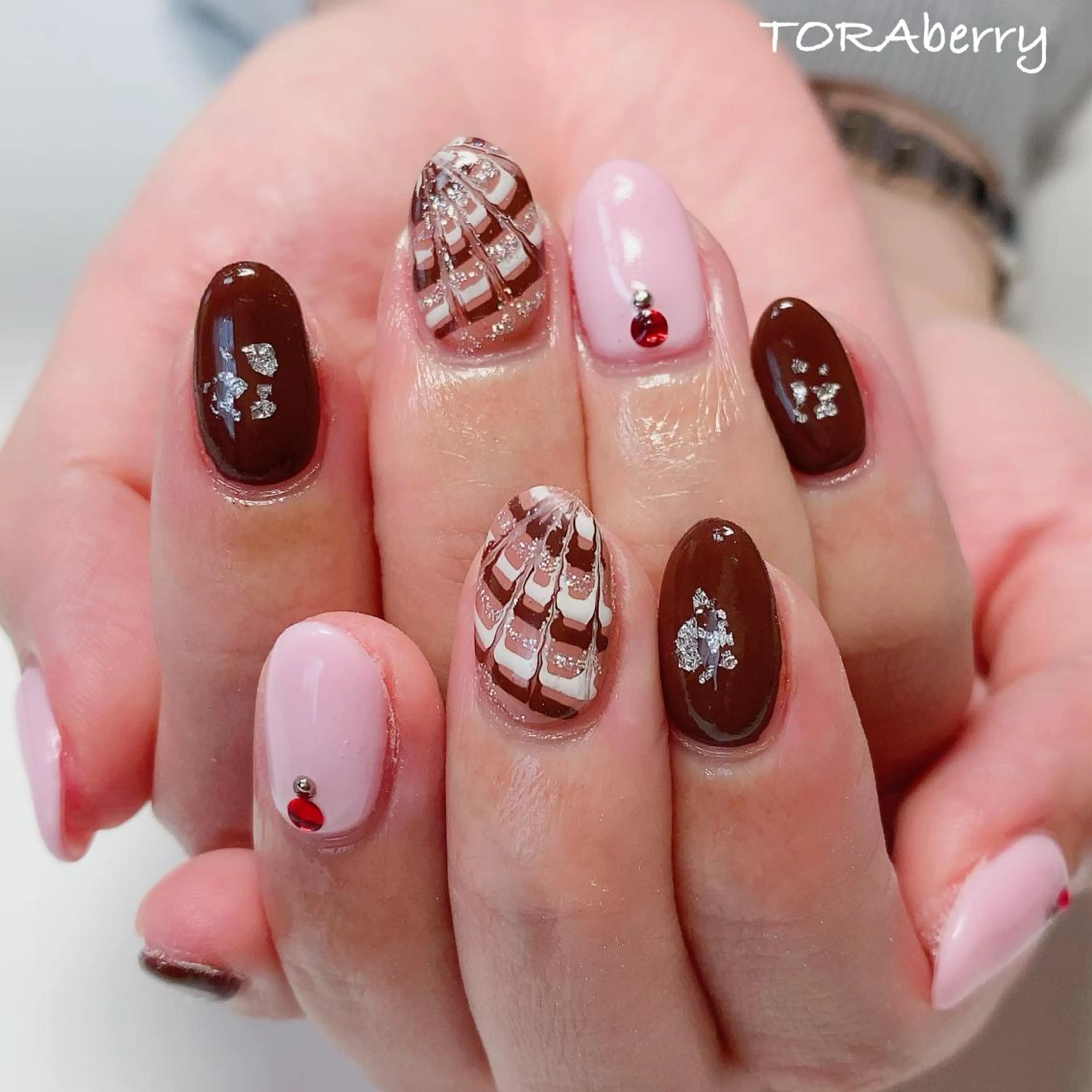 ネイル ハンドネイル ネイリスト なつみのネイルデザイン