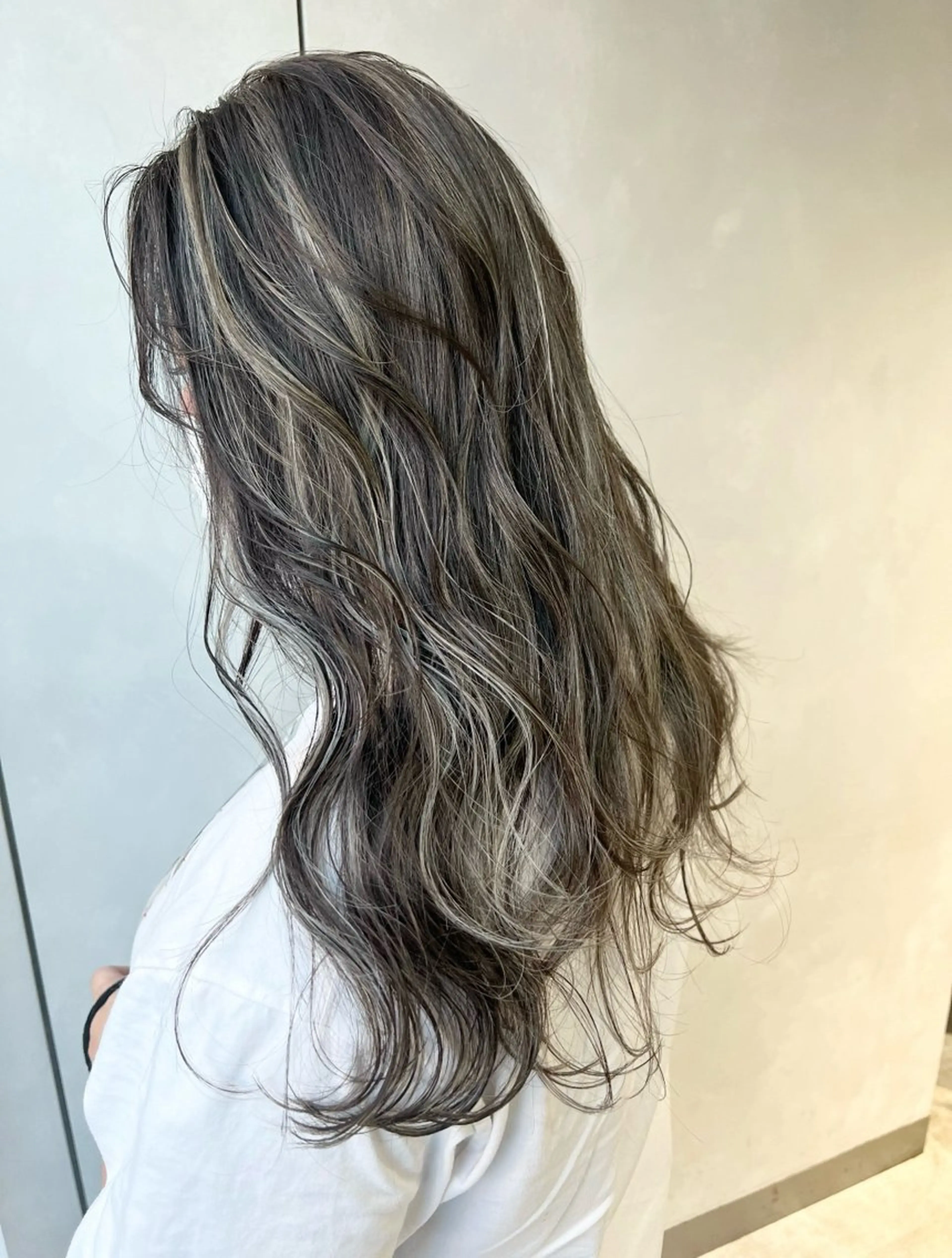 ロング カラー M IIのヘアスタイル