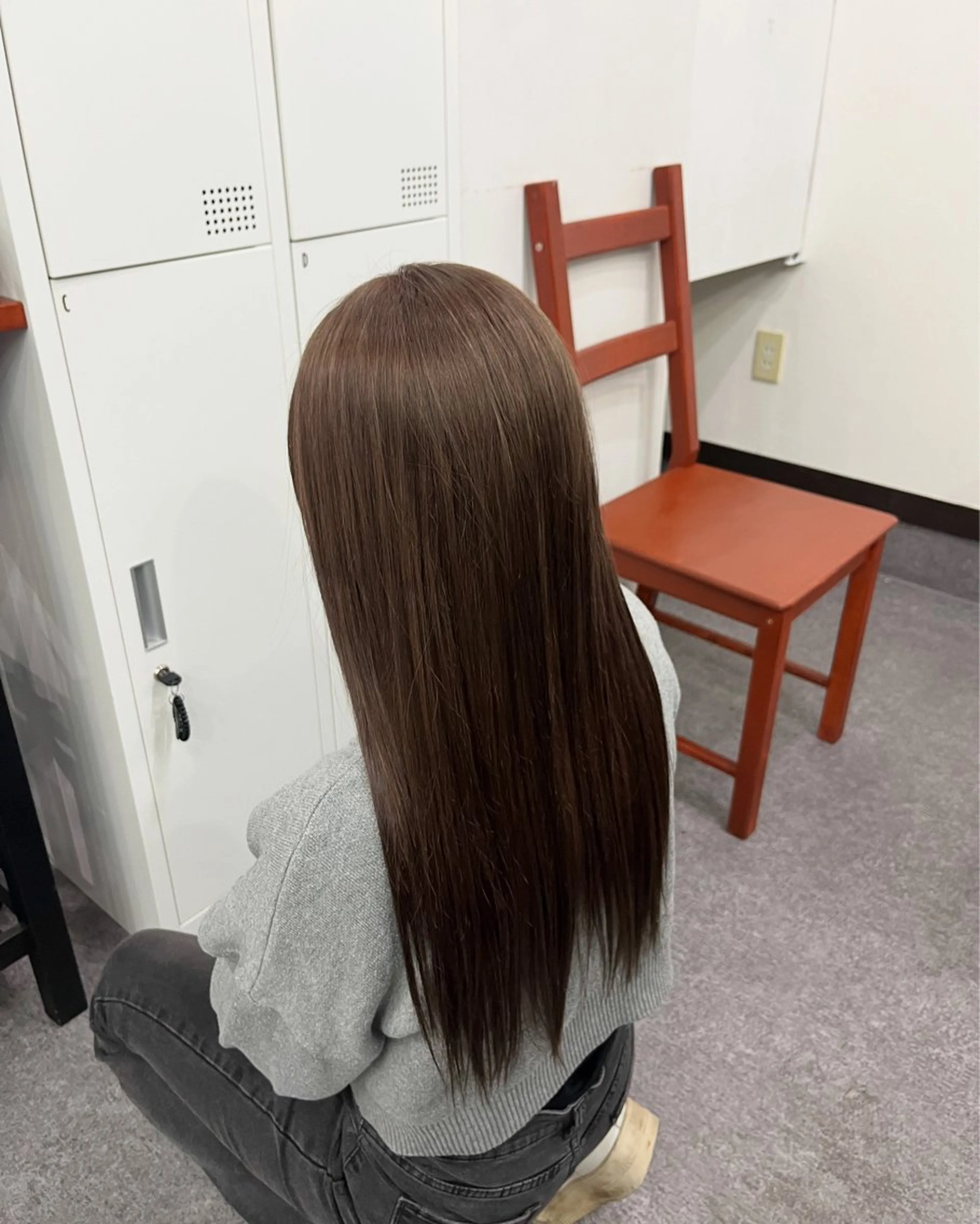 ロング カラー ヘアアレンジ ブリーチ トリートメント 中津川 愛恵のヘアスタイル