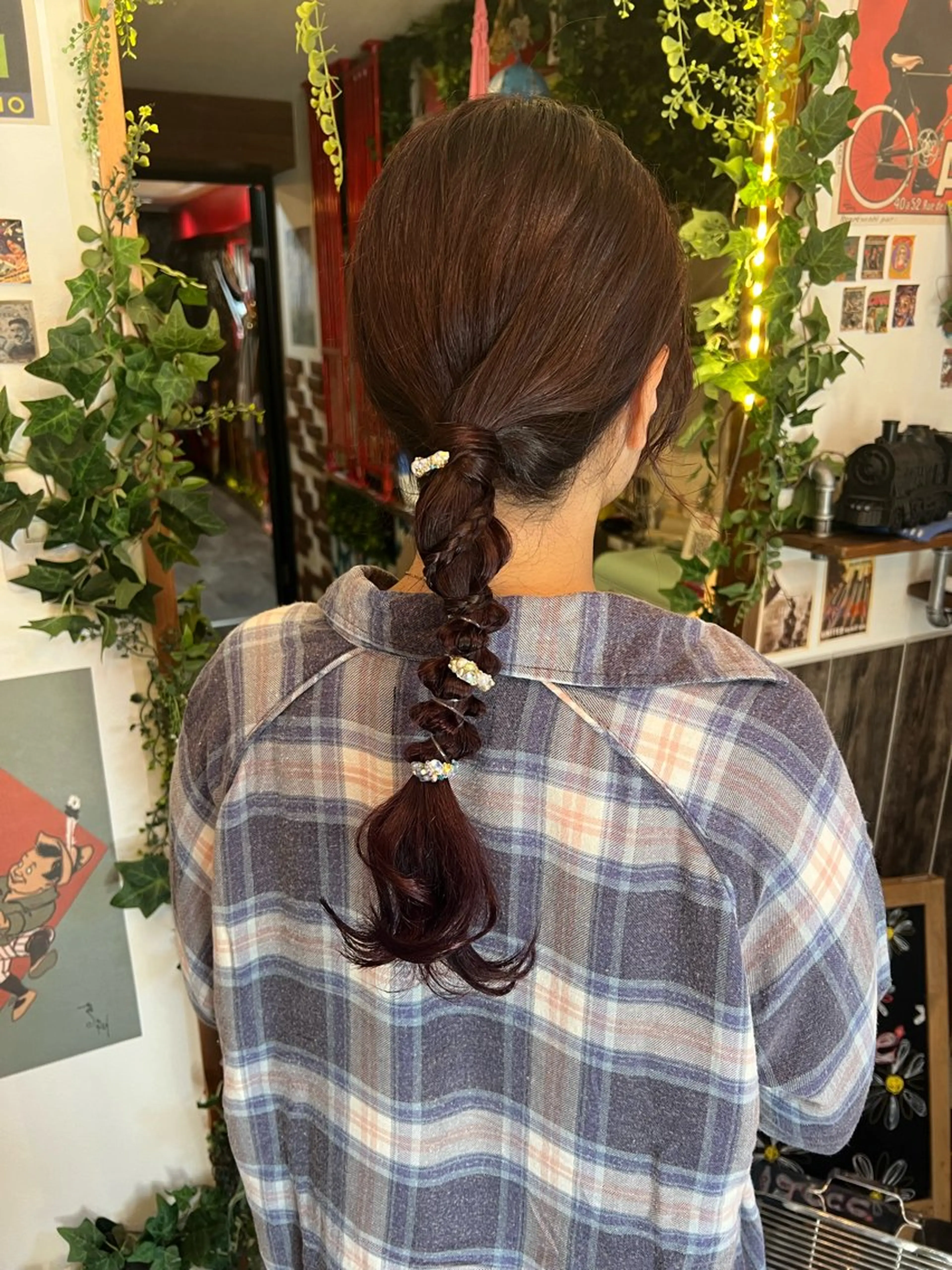 ロング カラー ヘアアレンジ 簡単アレンジ ヘアカラー トリートメント カラーパティシエ facce🌼ikoのヘアスタイル