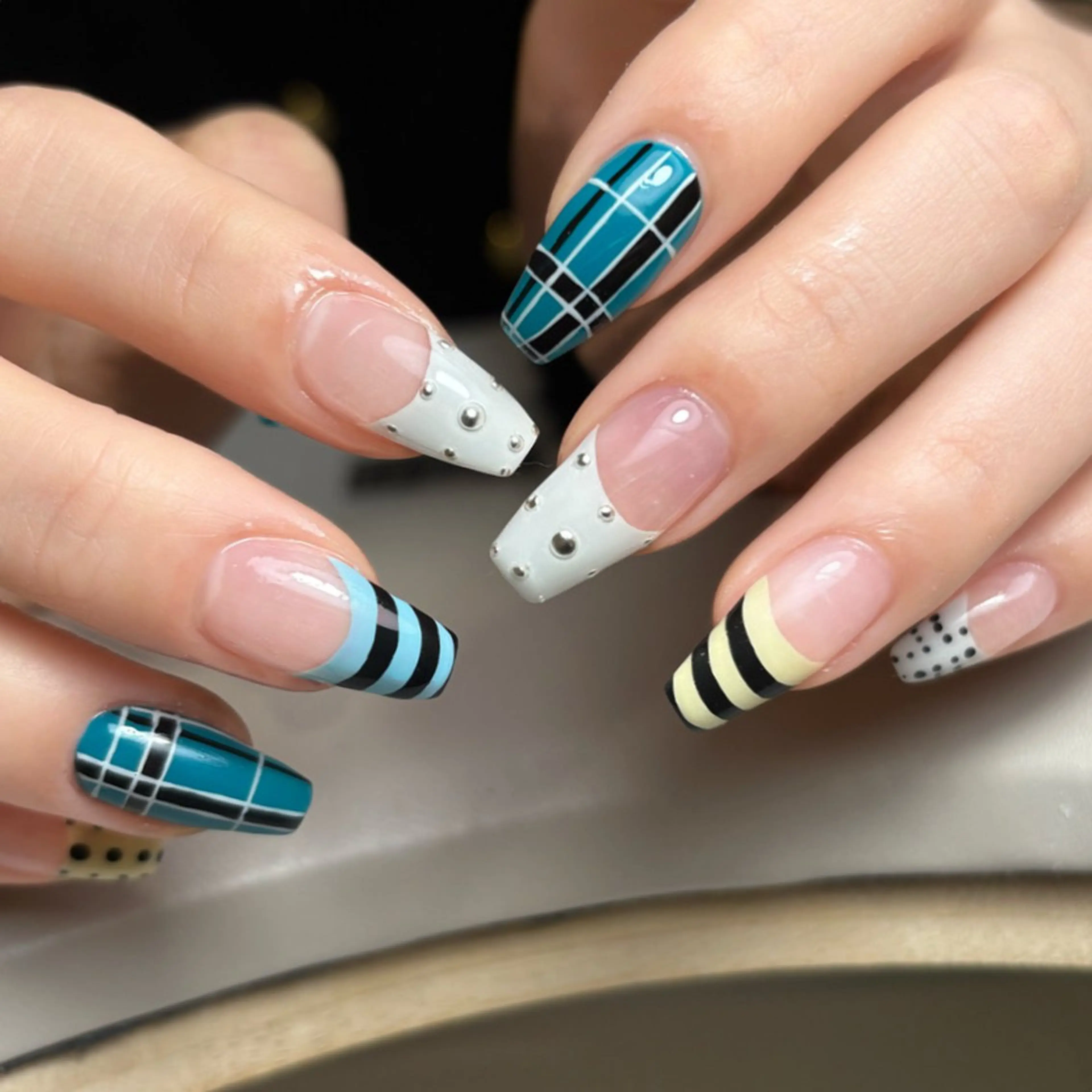 ネイル ハンドネイル r'e blanc wakaのネイルデザイン