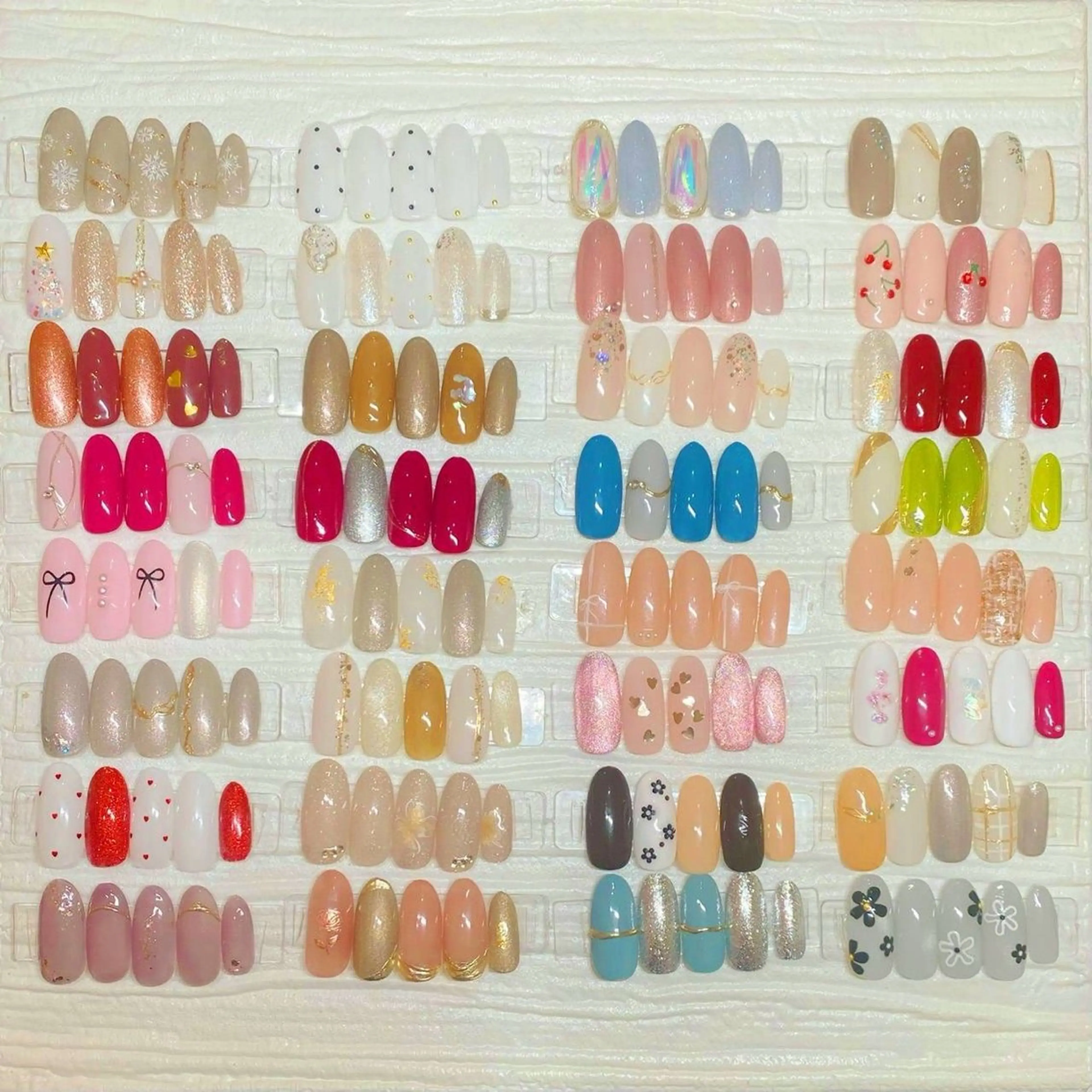 ♪ハンド、フットネイル定額3990円(オフなし90分、オフあり120分)の写真