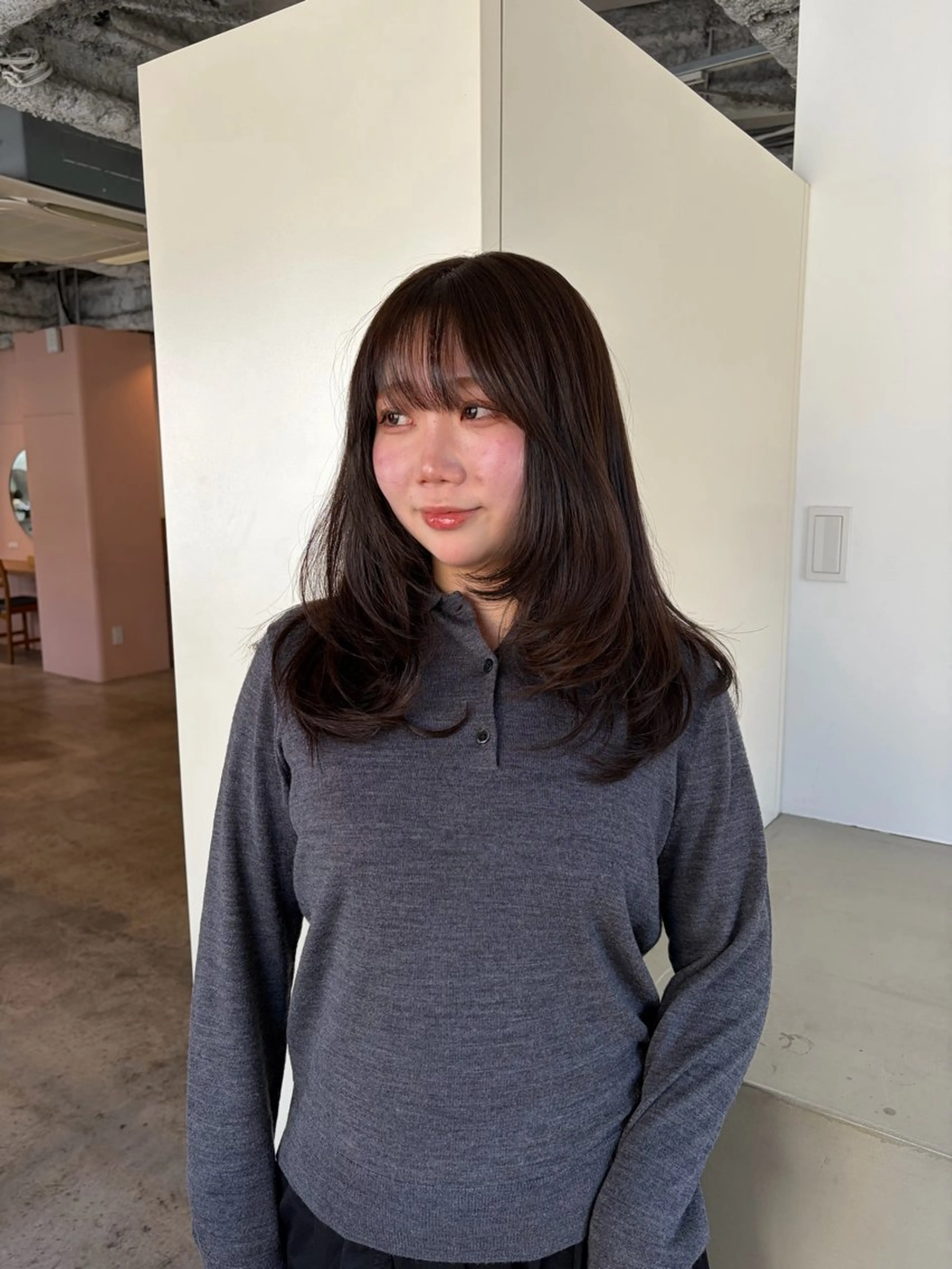 セミロング レイヤーカット カット ヘアカラー 🧣misaki 🧣のヘアスタイル