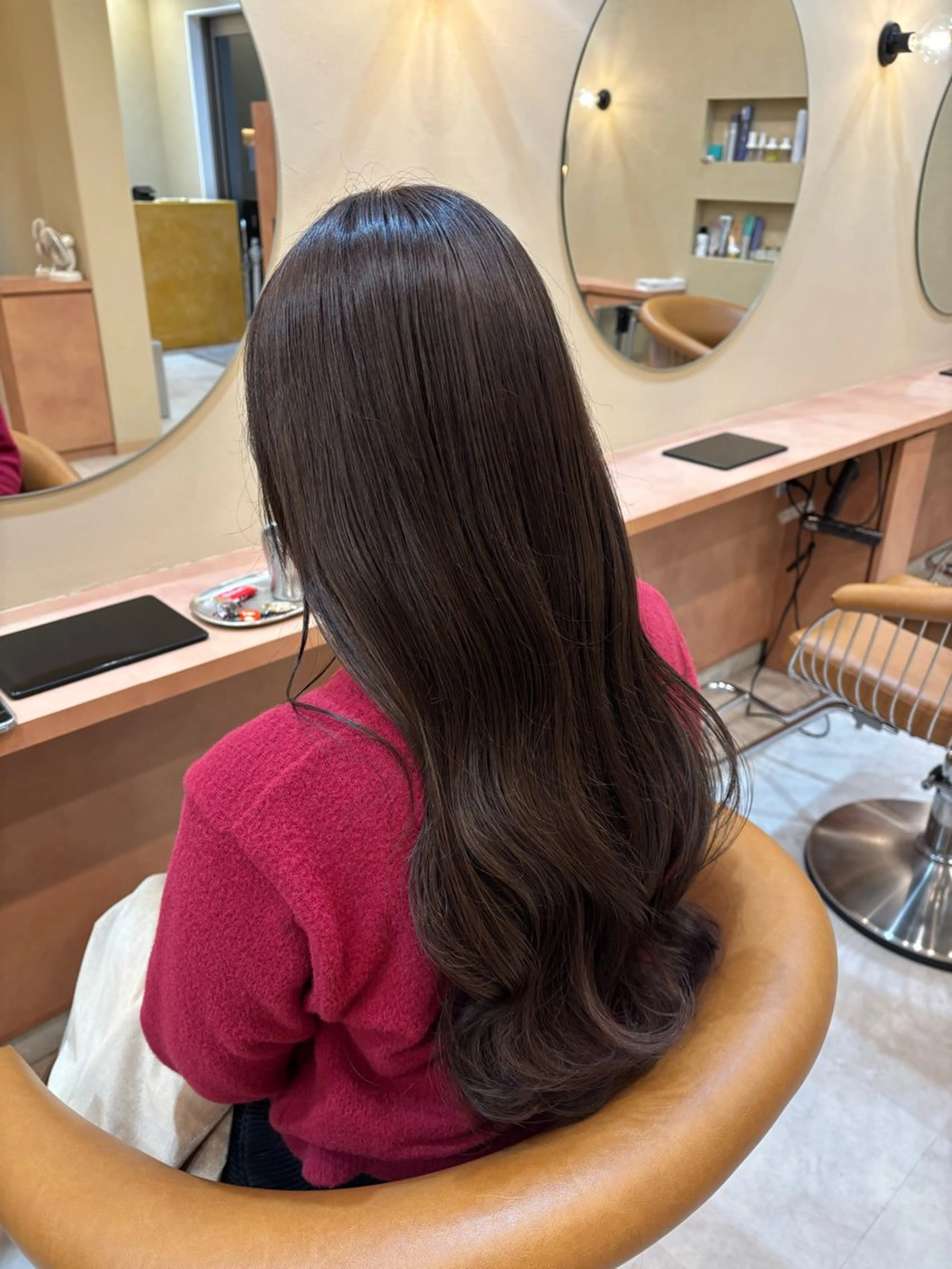 ロング カット ヘアカラー 金木 凜花のヘアスタイル