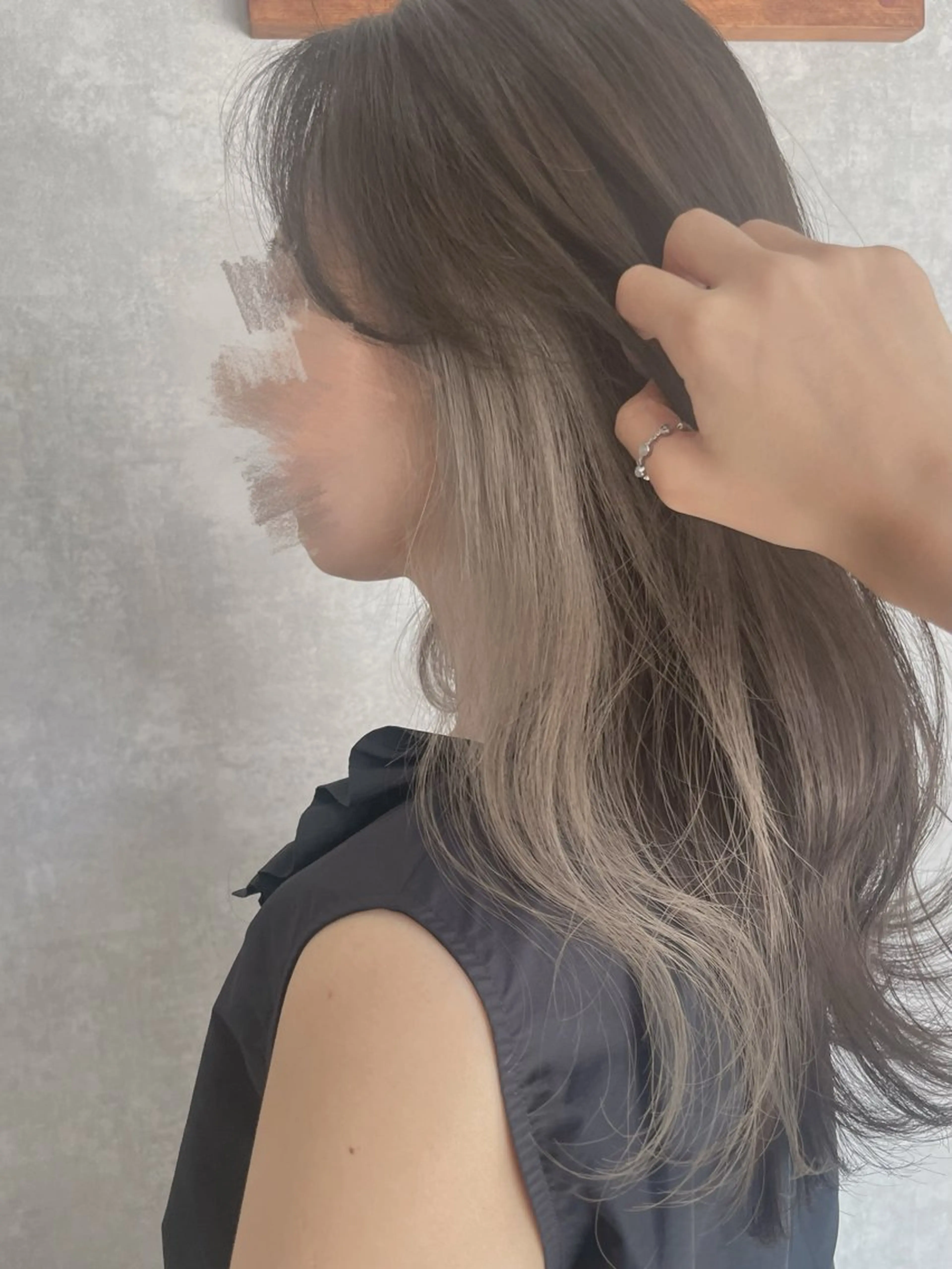 セミロング ヘアカラー MARO 🫧 マロのヘアスタイル