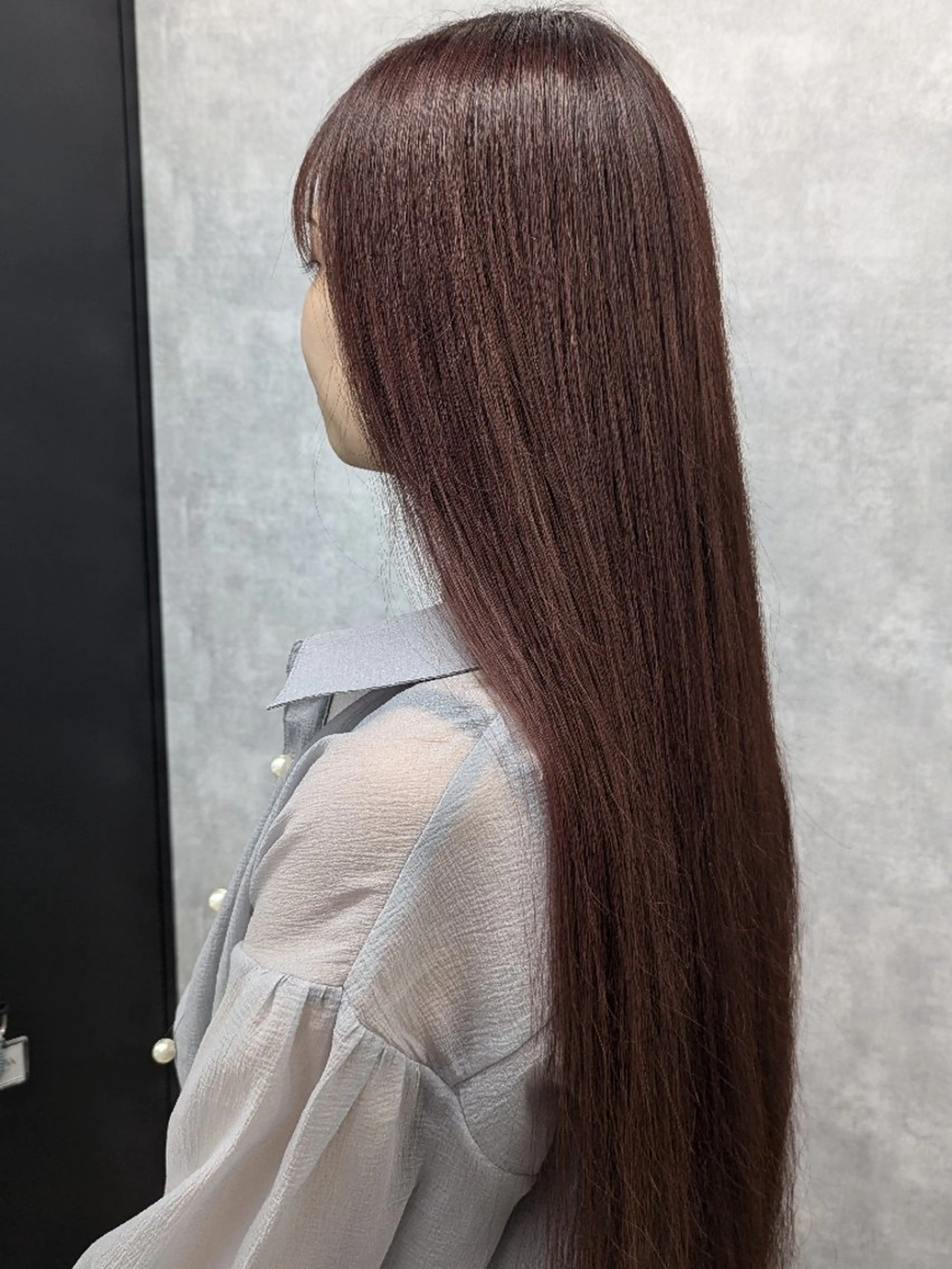 ロング カラー レッドカラー 🏹MIYU￤抜け感 ×柔らかカラーのヘアスタイル