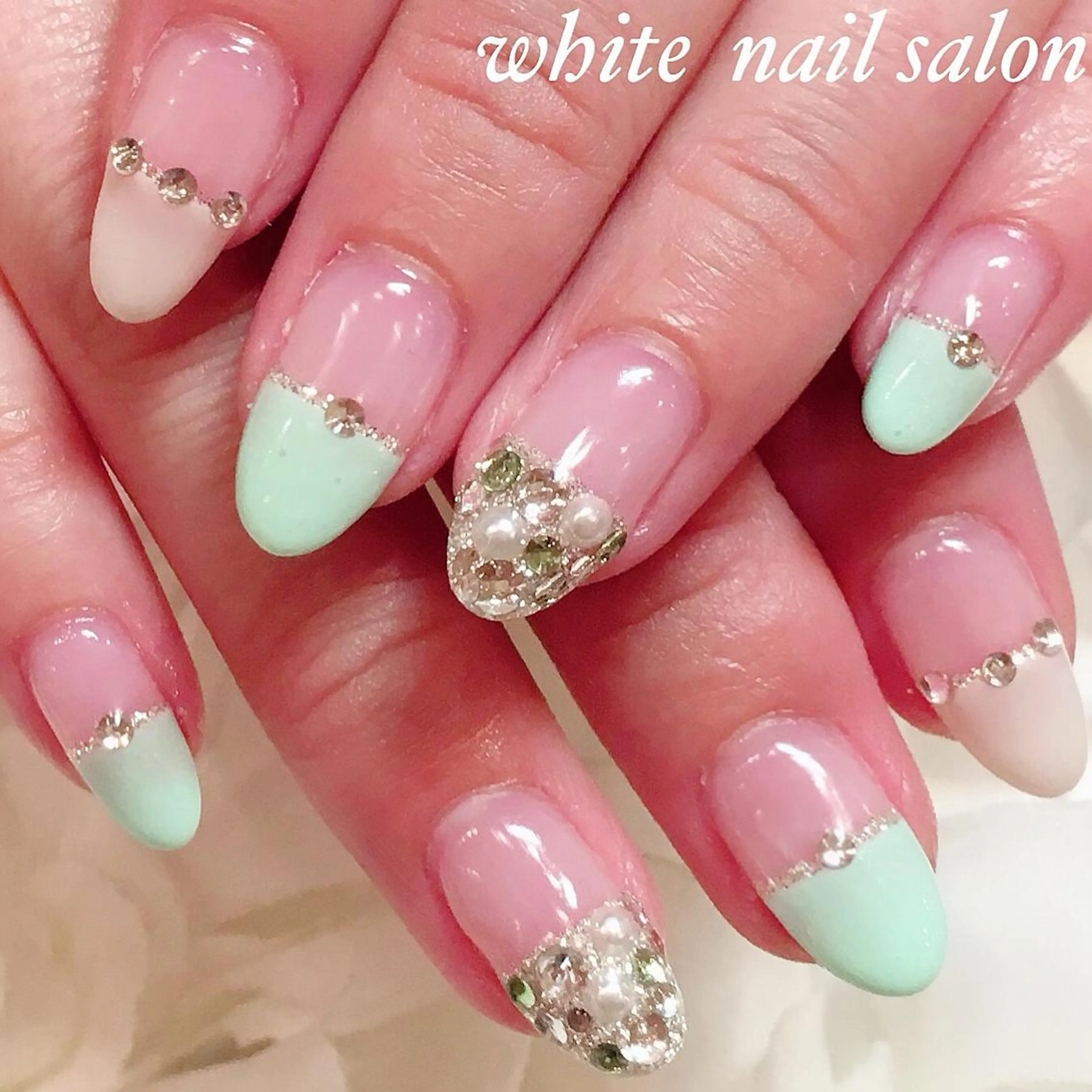 ネイル フレンチネイル ジェルネイル オフィスネイル パステルネイル スカルプネイル ハンドネイル white nail salonのネイルデザイン