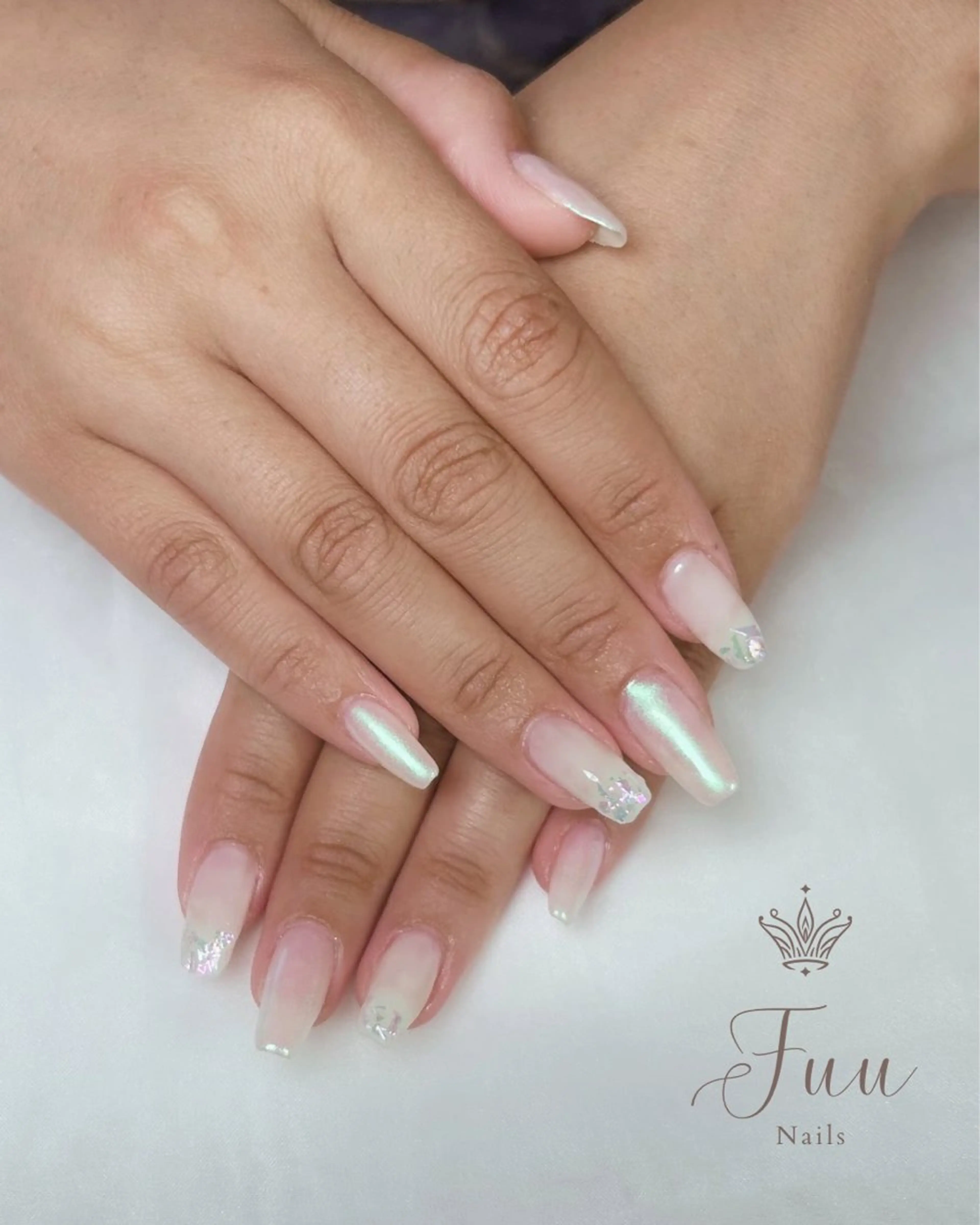 ネイル ラメ(グリッター) ミラーネイル 犬のいるネイルサロン Fuu nailsのネイルデザイン