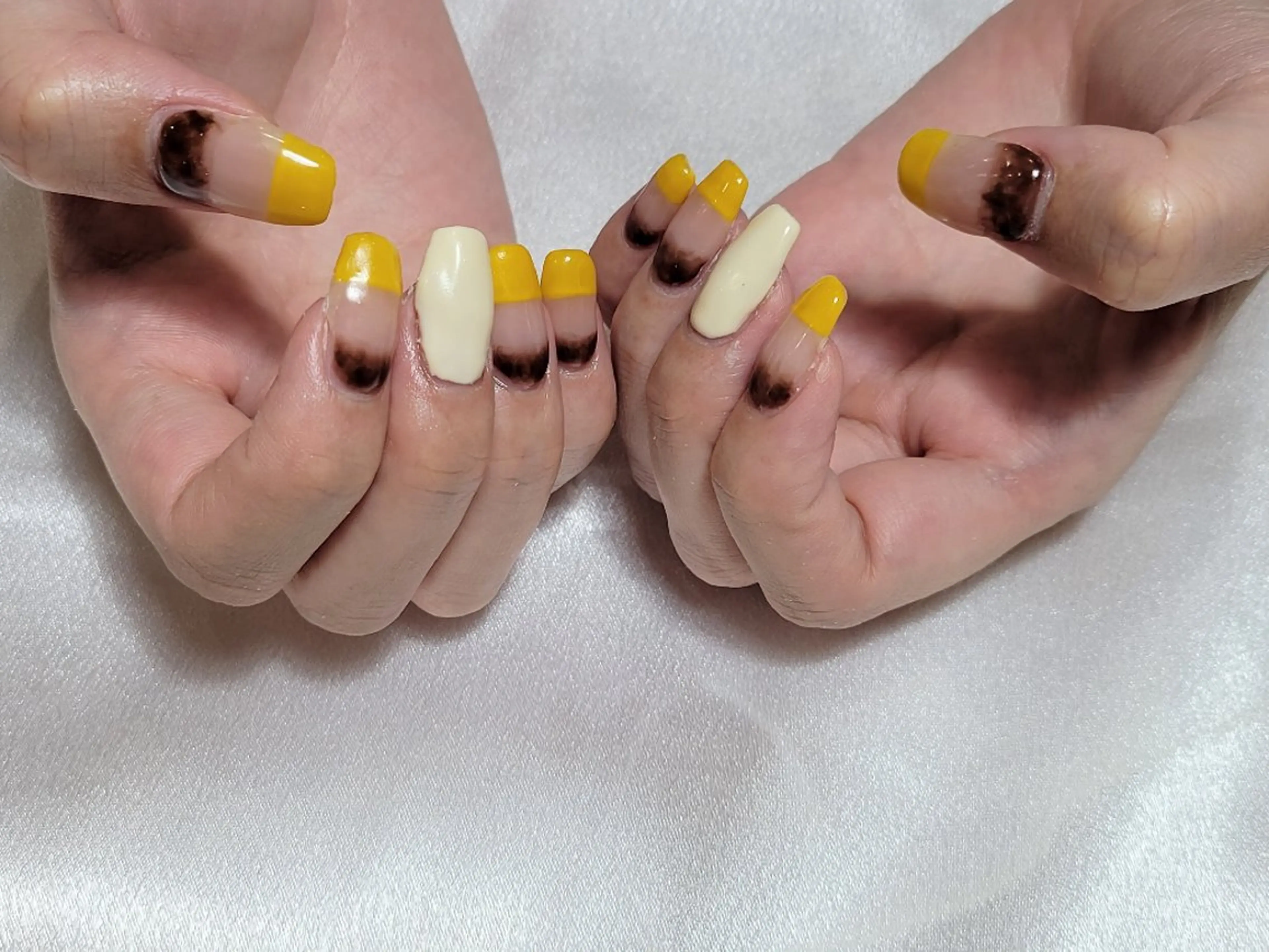 ネイル 持ち込み ハンドネイル AKO🩷 Riccoのネイルデザイン