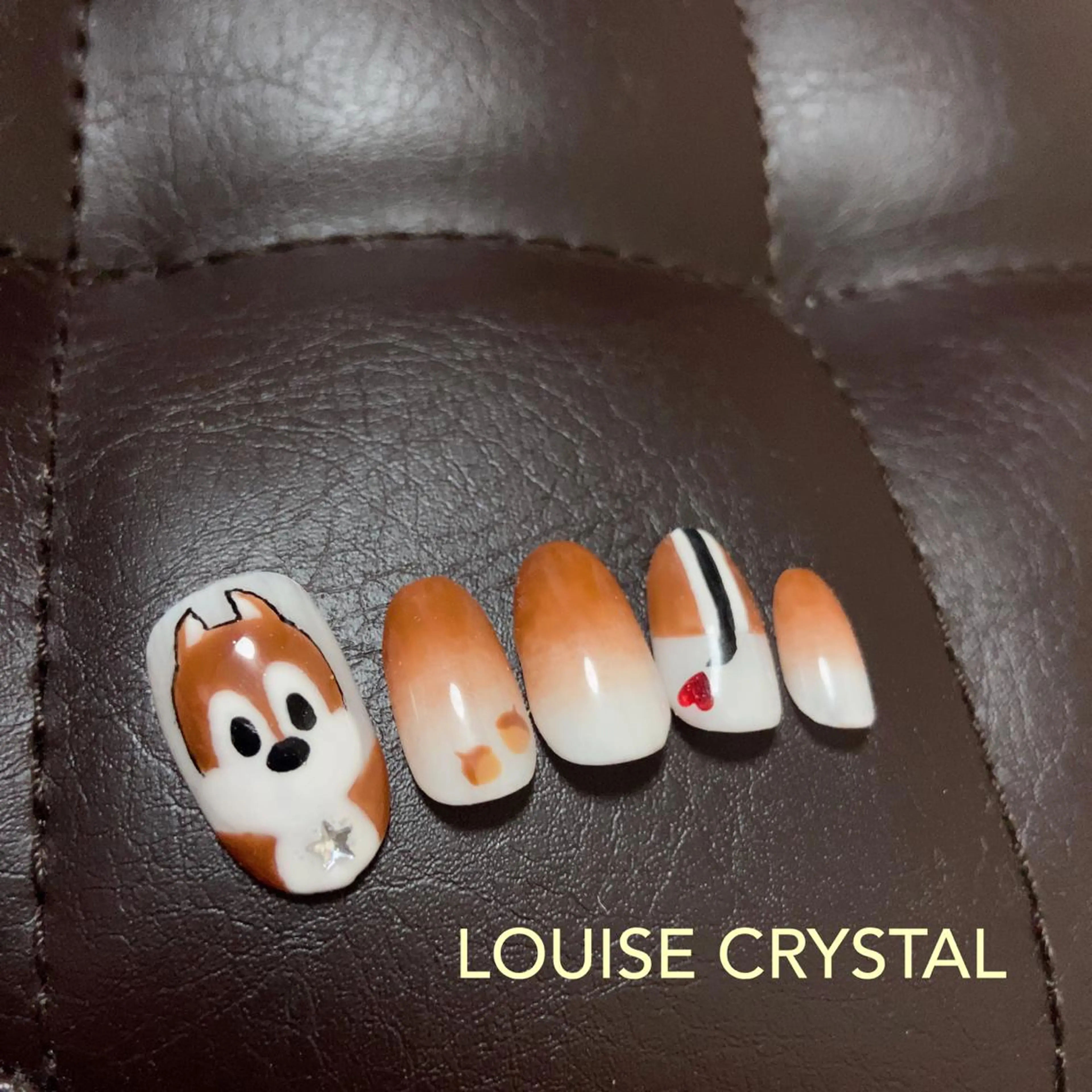 ネイル ネイルチップ LOUISE CRYSTALのネイルデザイン