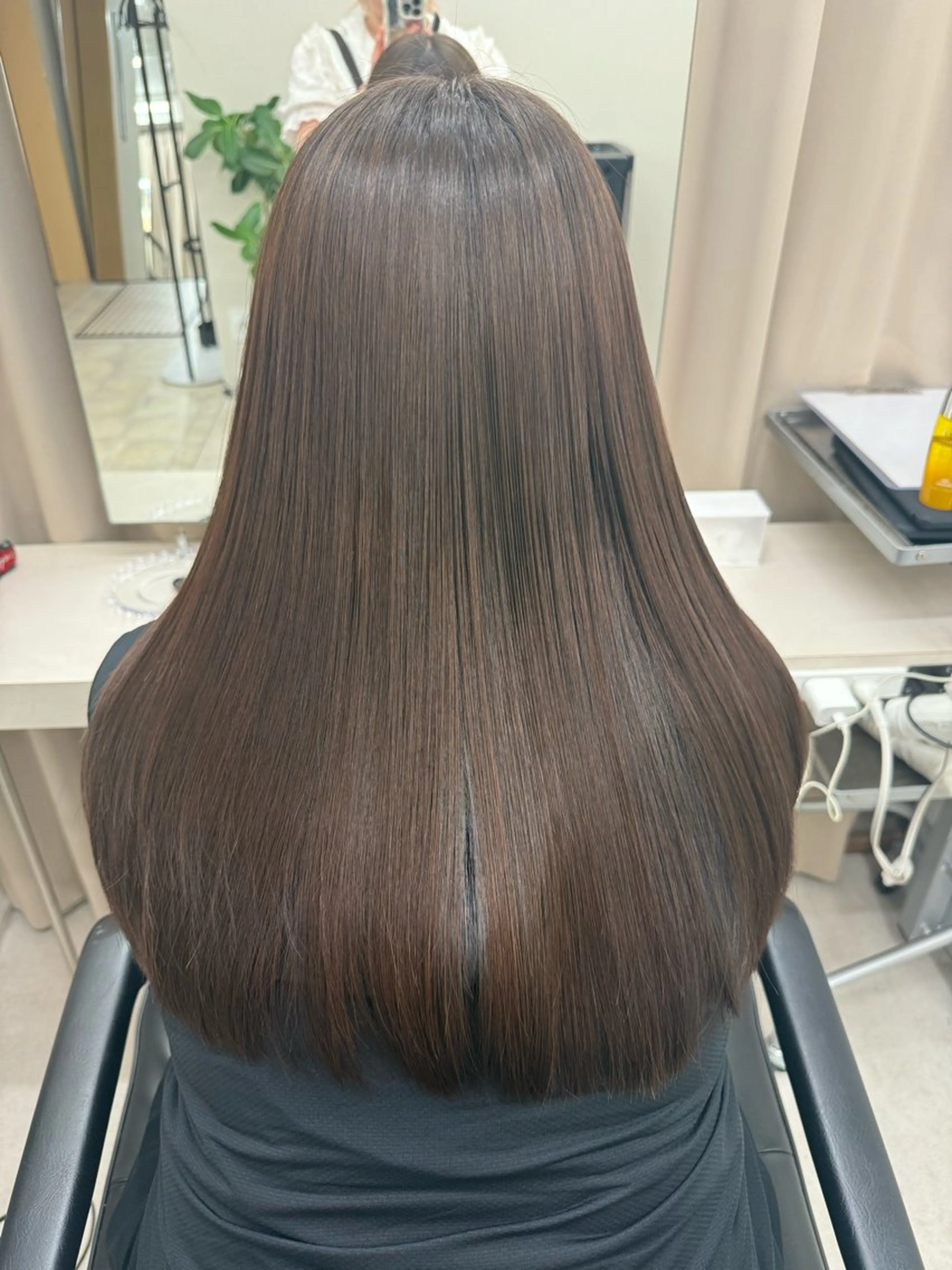 ロング パーマ カット 縮毛矯正 トリートメント ヘッドスパ haru 髪質改善サロンのヘアスタイル