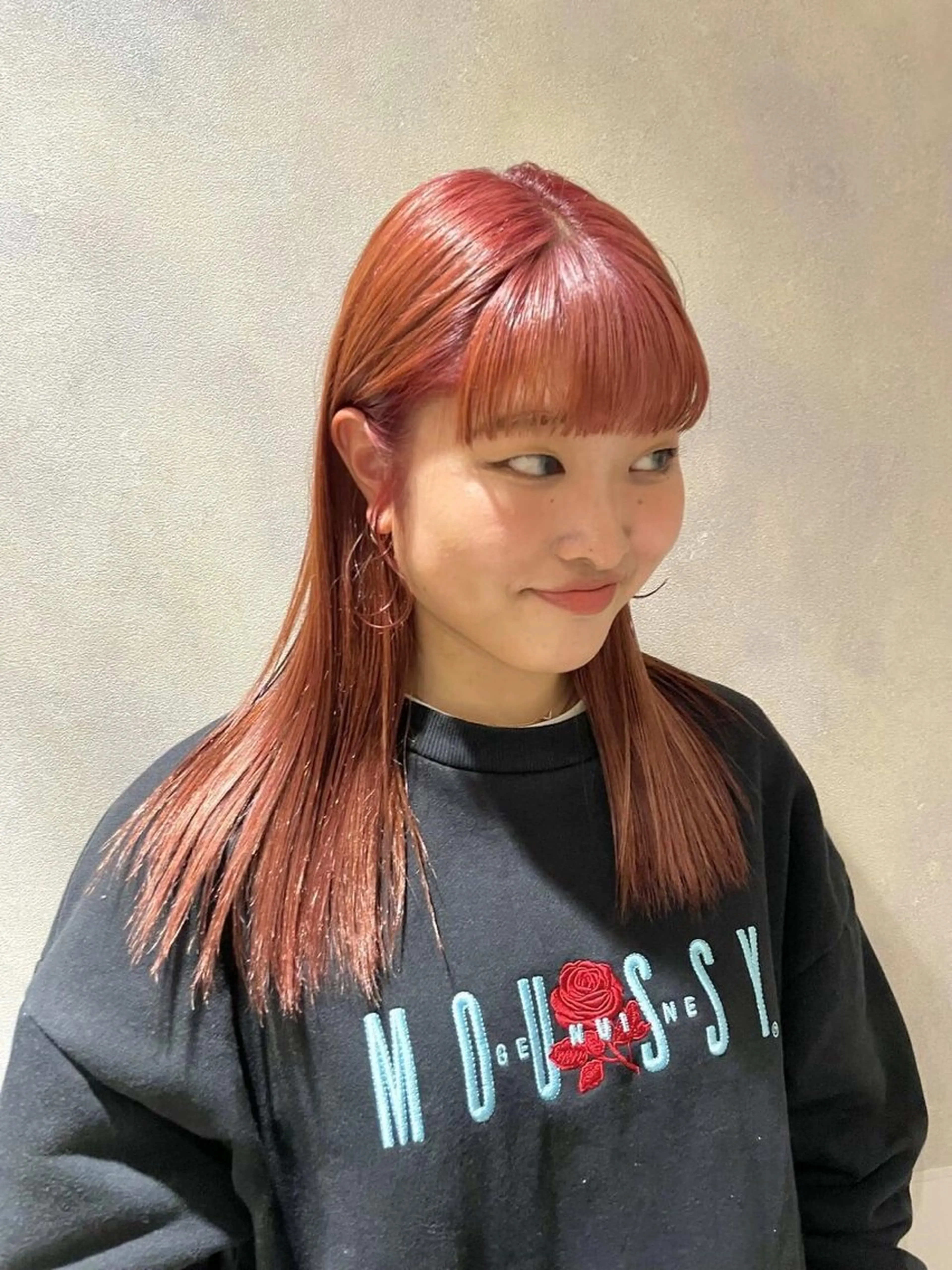 ロング カラー ヘアカラー 渡邊 美優のヘアスタイル