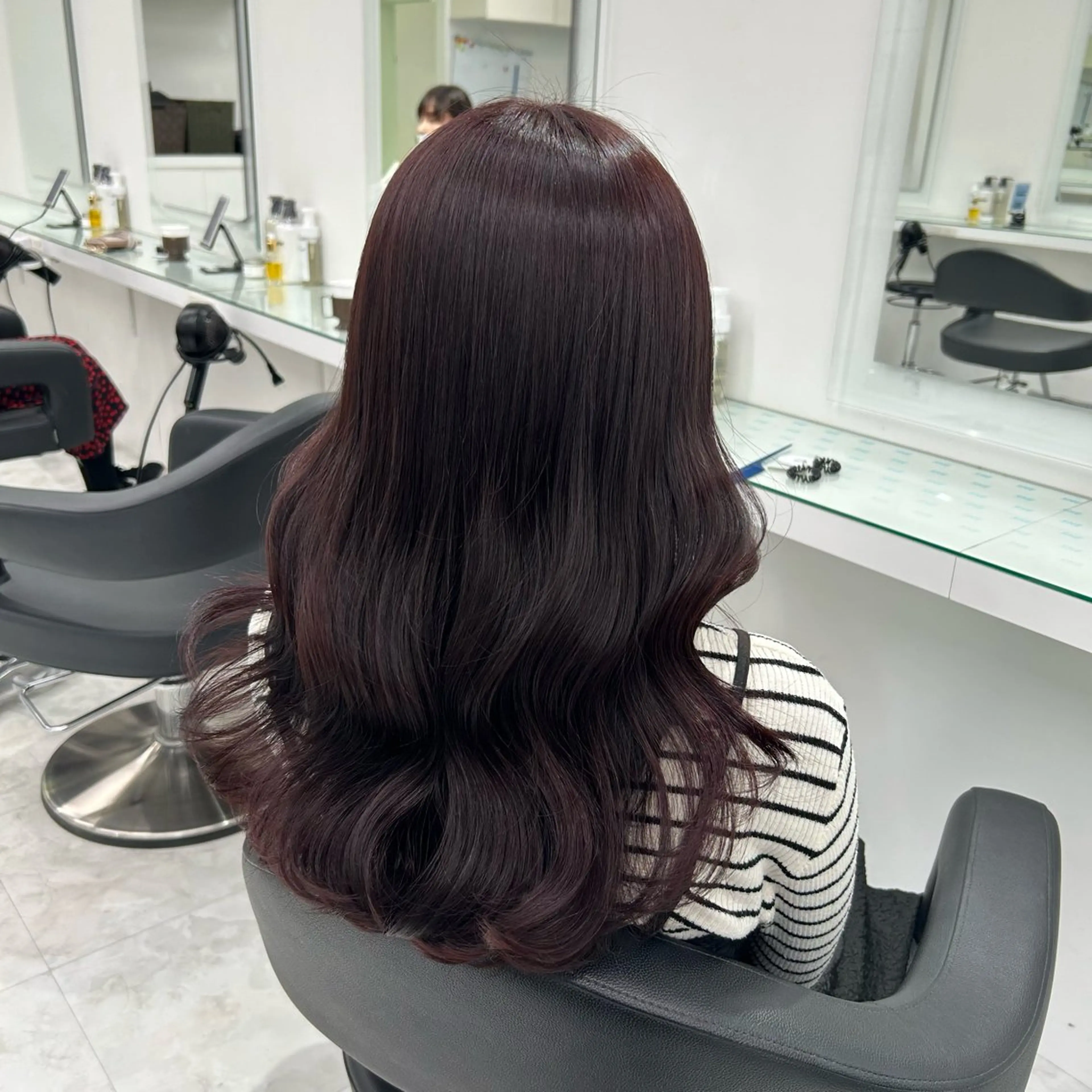 セミロング 🤍大人っぽ韓国暗髪 🤍Asuka🤍のヘアスタイル