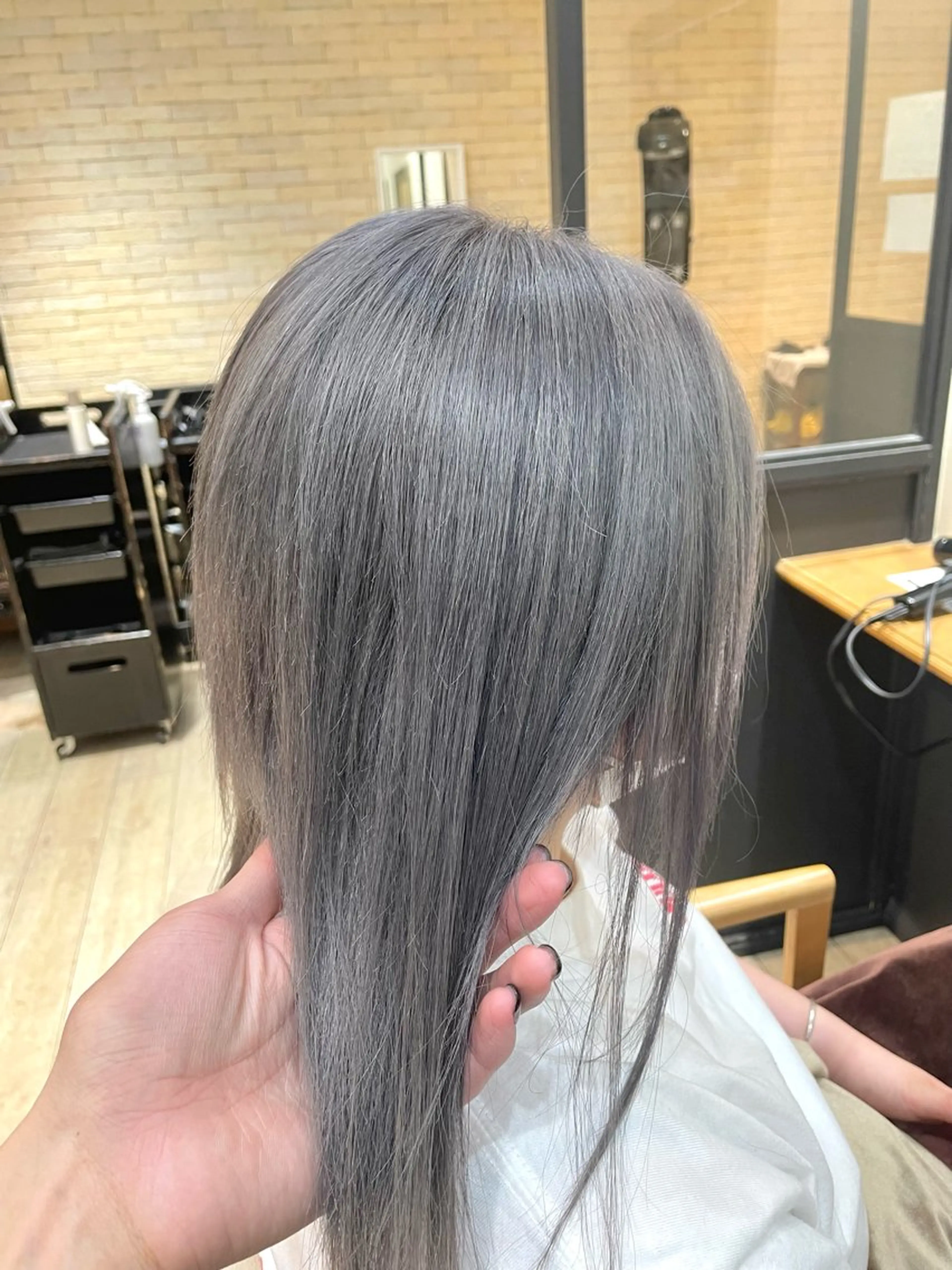 ロング 亀川蓮 Agu hairのヘアスタイル