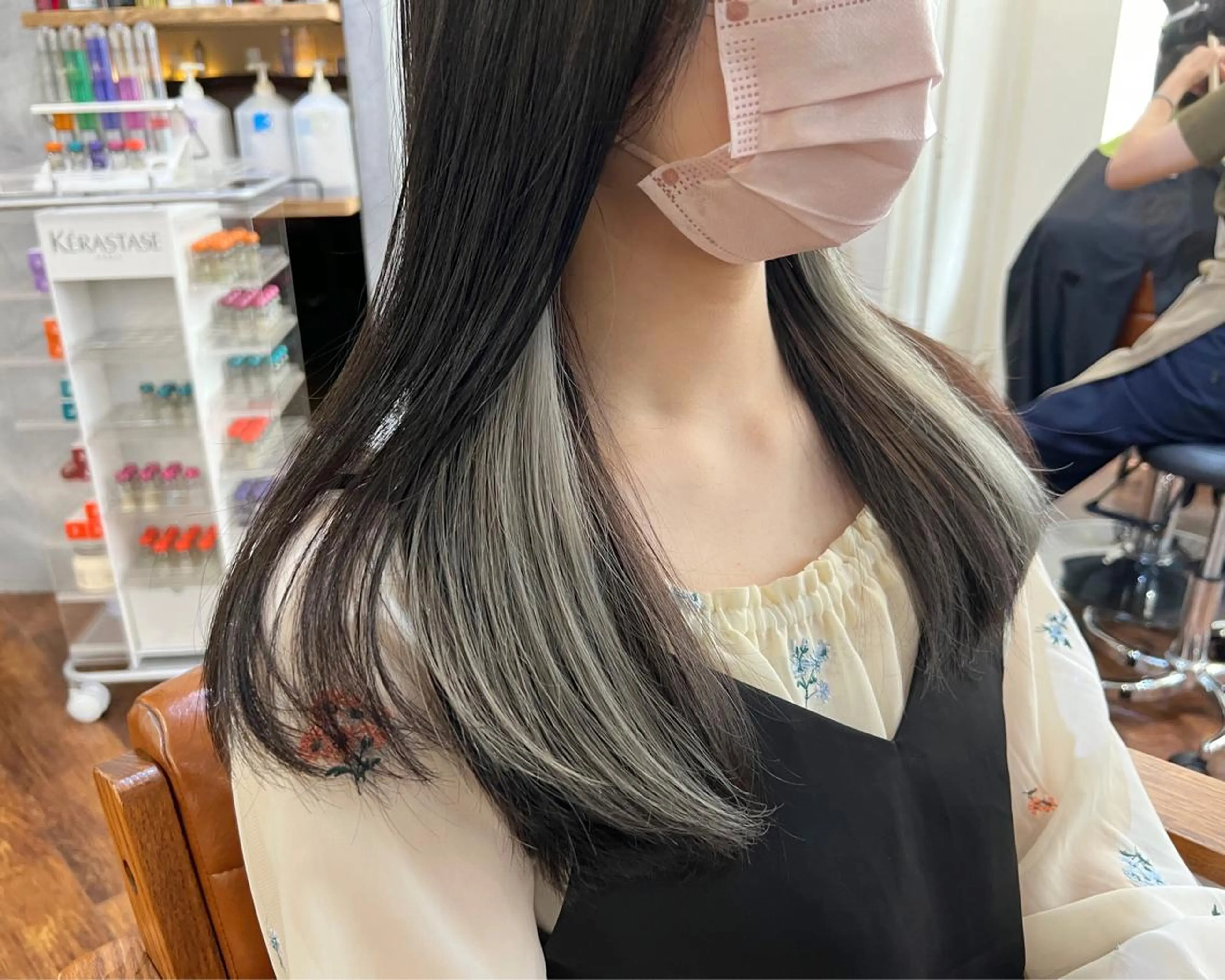 セミロング カラー ベージュカラー ホワイトベージュ ヘアカラー トリートメント インナーカラー🦔 🐾KEISUKEのヘアスタイル