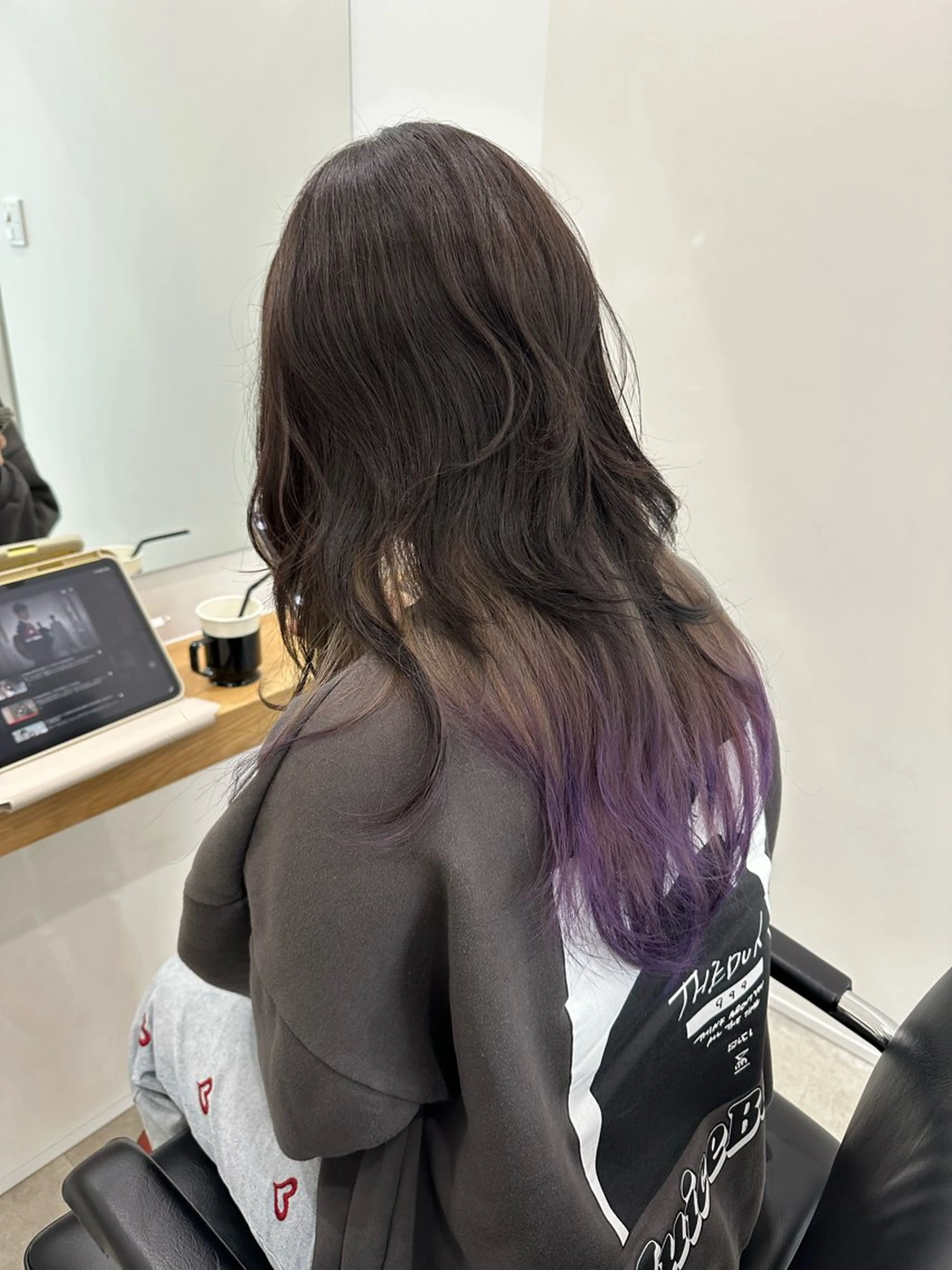 ロング カラー ブリーチ デザインカラー カット ヘアカラー トリートメント レイヤー/ナチュラル 💐nao.のヘアスタイル