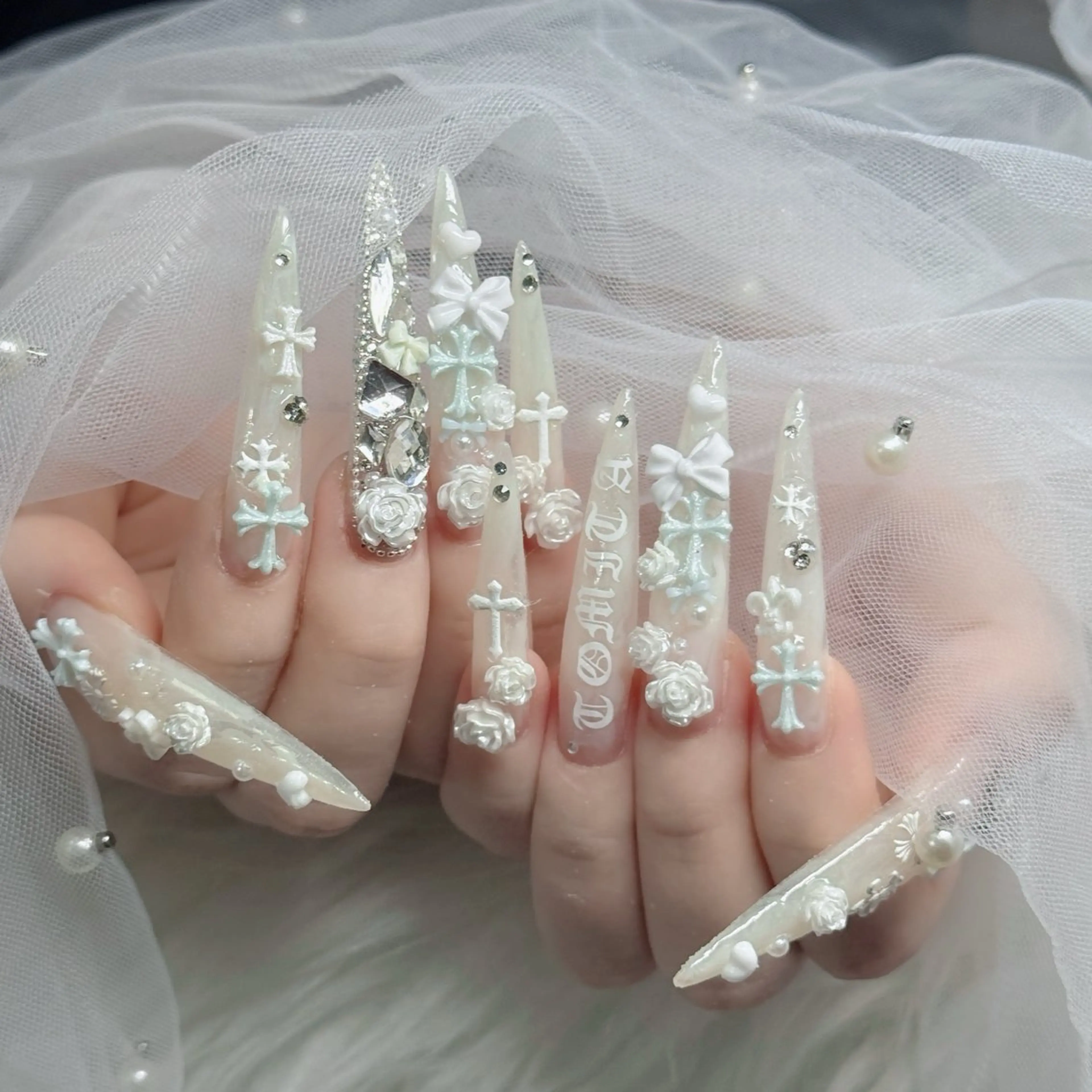 ネイル フットネイル フレンチネイル グラデーション 韓国ネイル ロングネイル ハンドネイル Hani Nail Salonのネイルデザイン