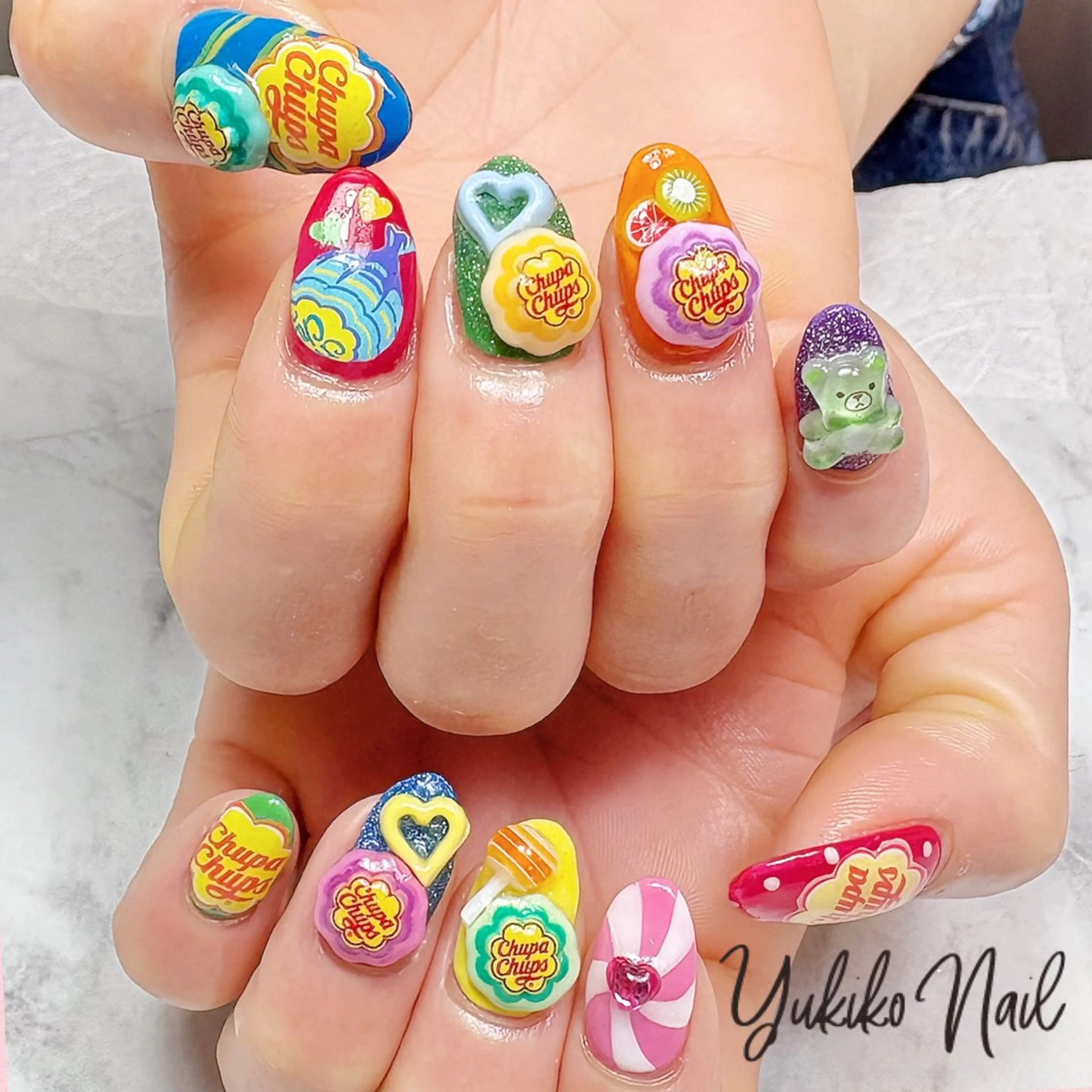 ネイル 持ち込み ハンドネイル ユキコ ネイルのネイルデザイン