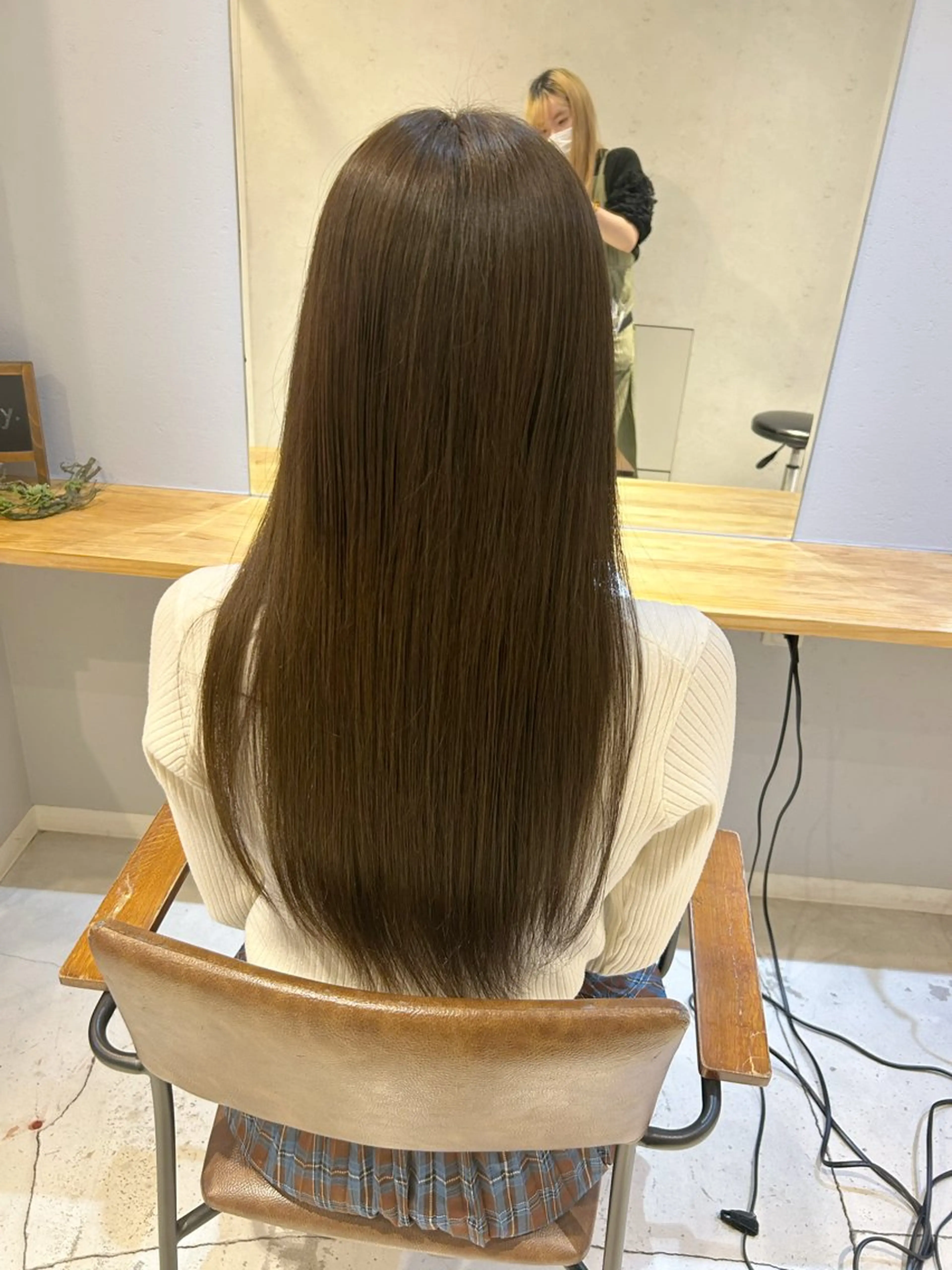 ロング 小川 優美のヘアスタイル