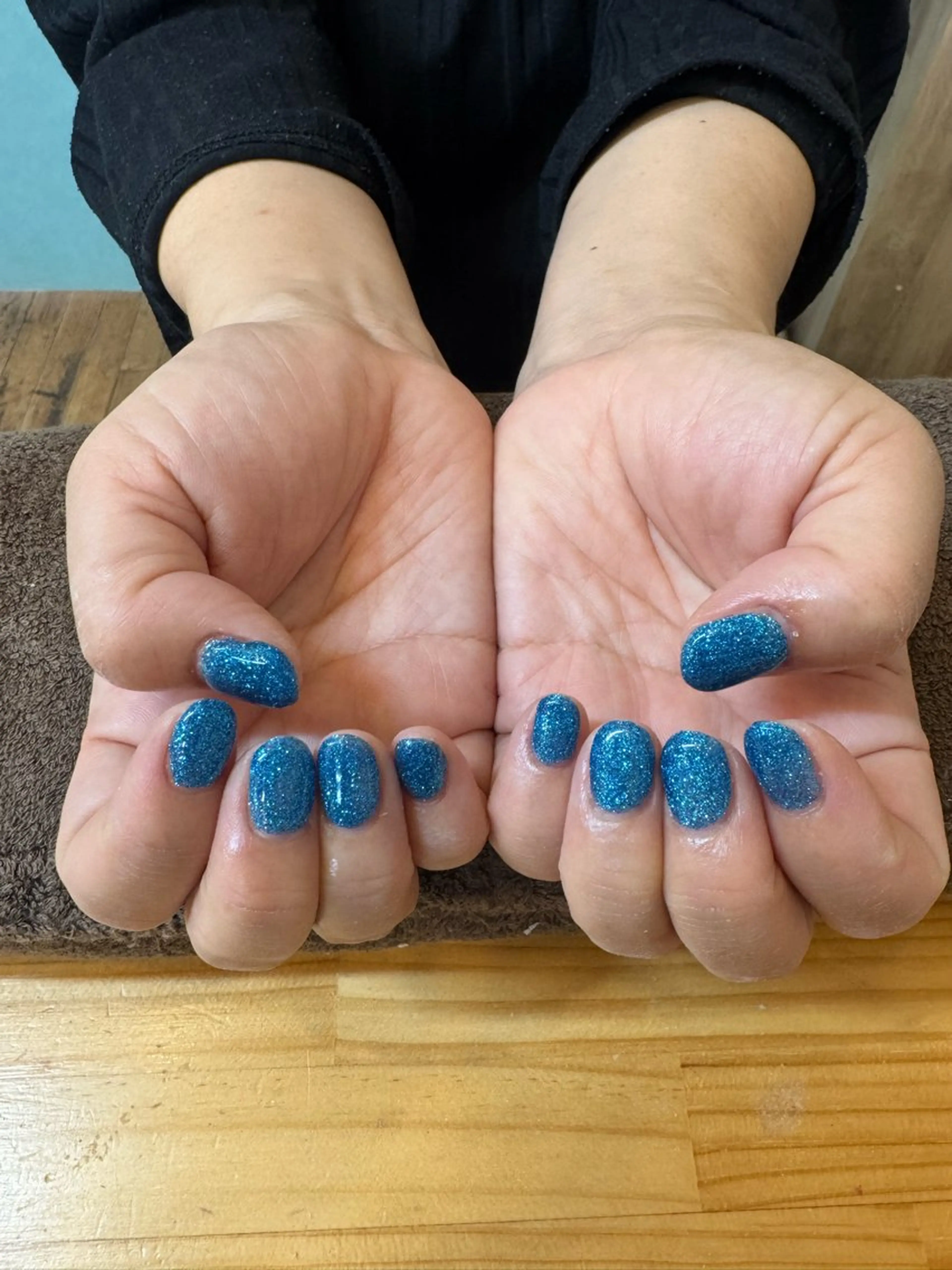 カラー 小西 美桜のネイルデザイン