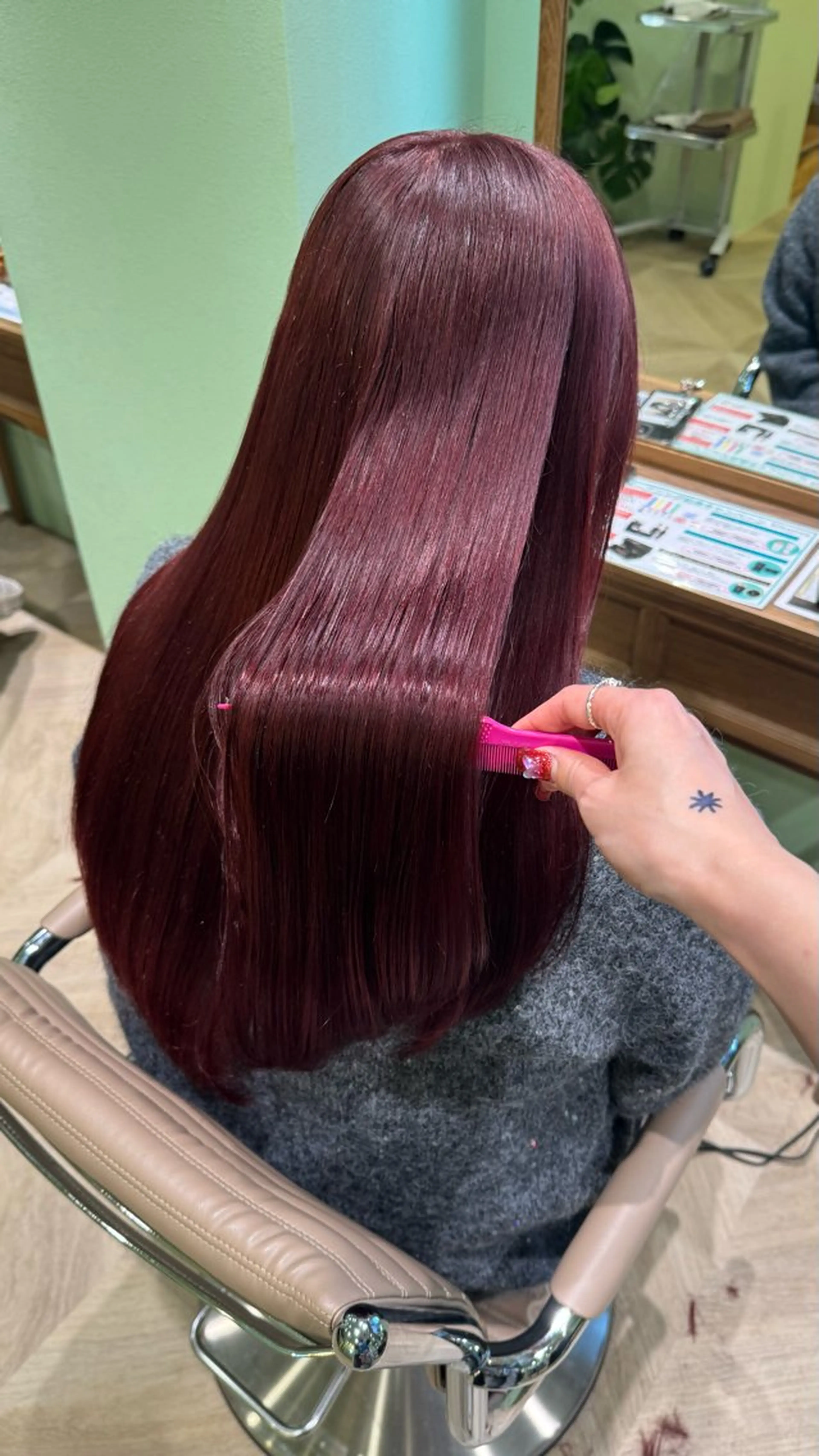 ロング カラー トリートメント 横浜🍒ルーツカラー エクステ／RIEのヘアスタイル