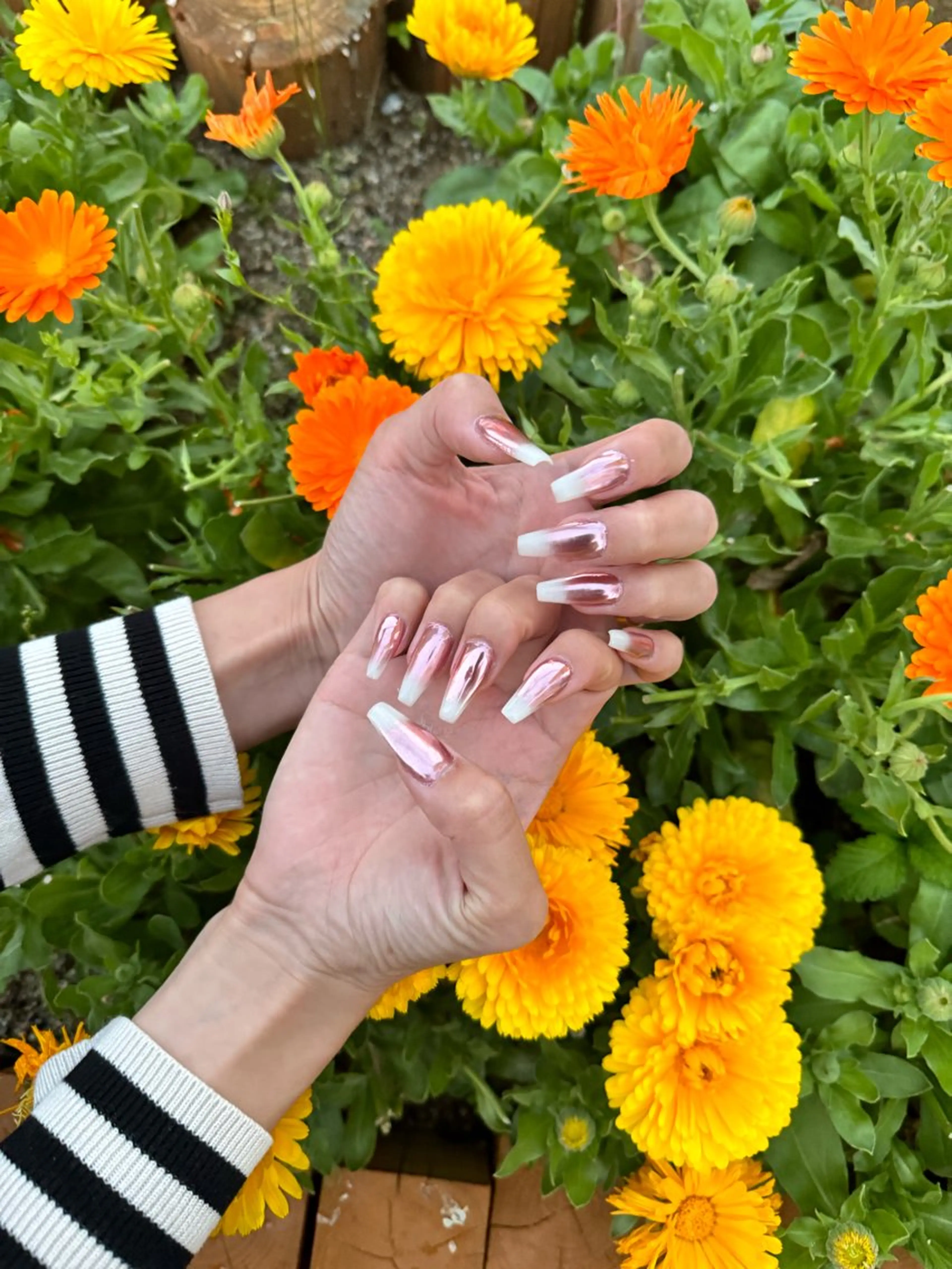 ネイル ハンドネイル 濱岡 咲のネイルデザイン