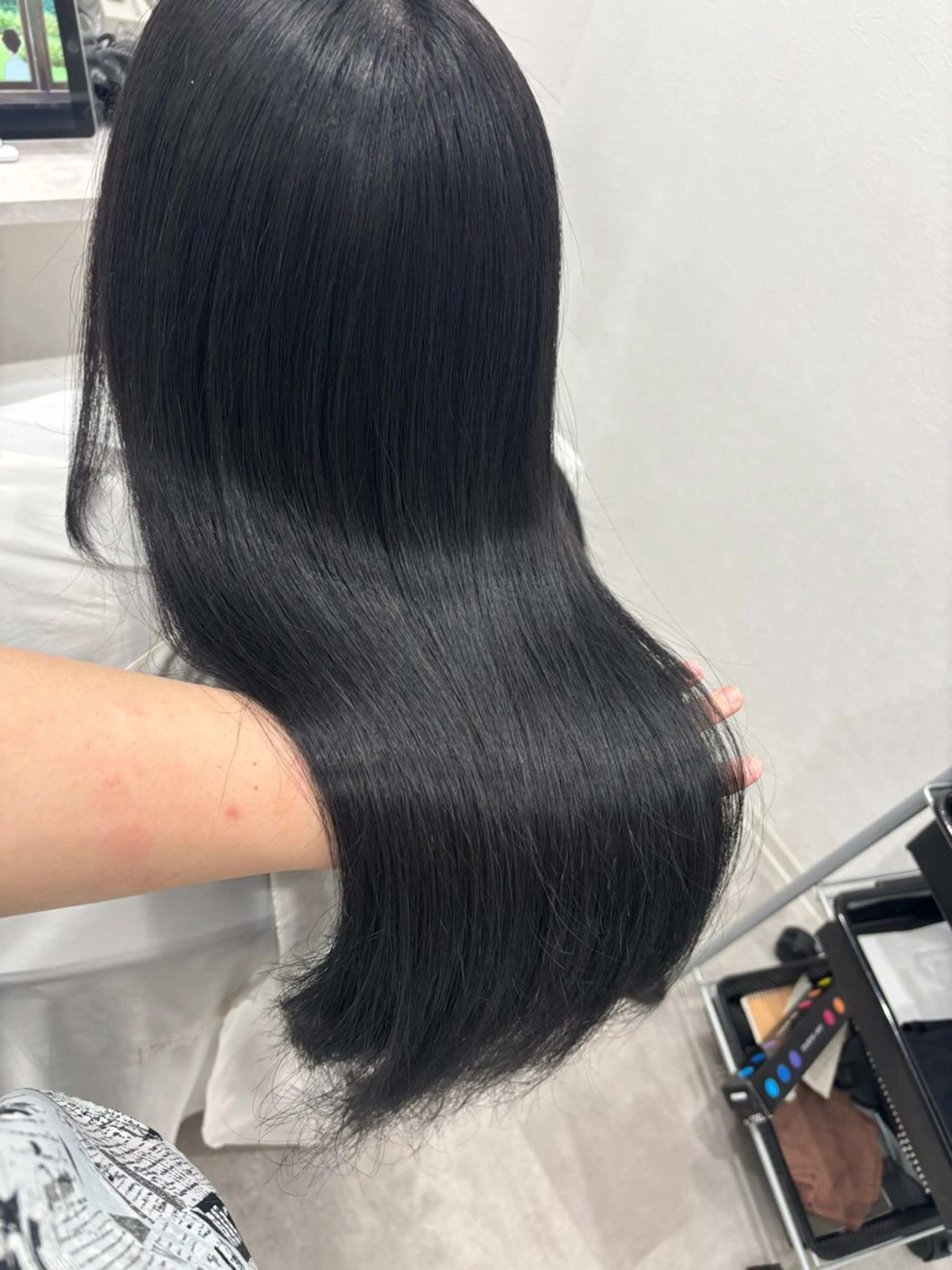 ロング カラー グレージュ カット ヘアカラー トリートメント ヘッドスパ 髪質改善/透明感 カラー/内藤有須加のヘアスタイル