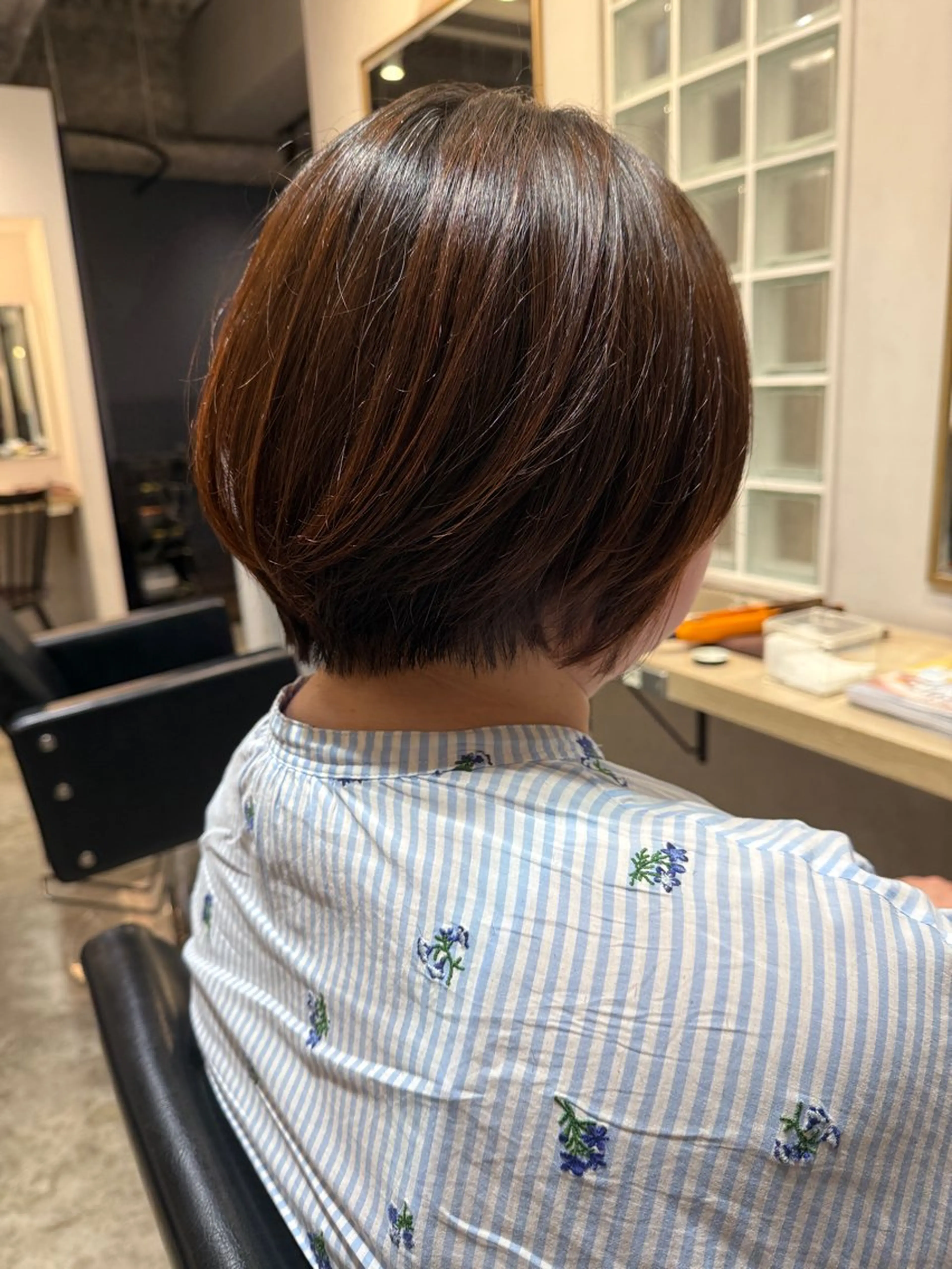 ショート 伊藤 まみのヘアスタイル