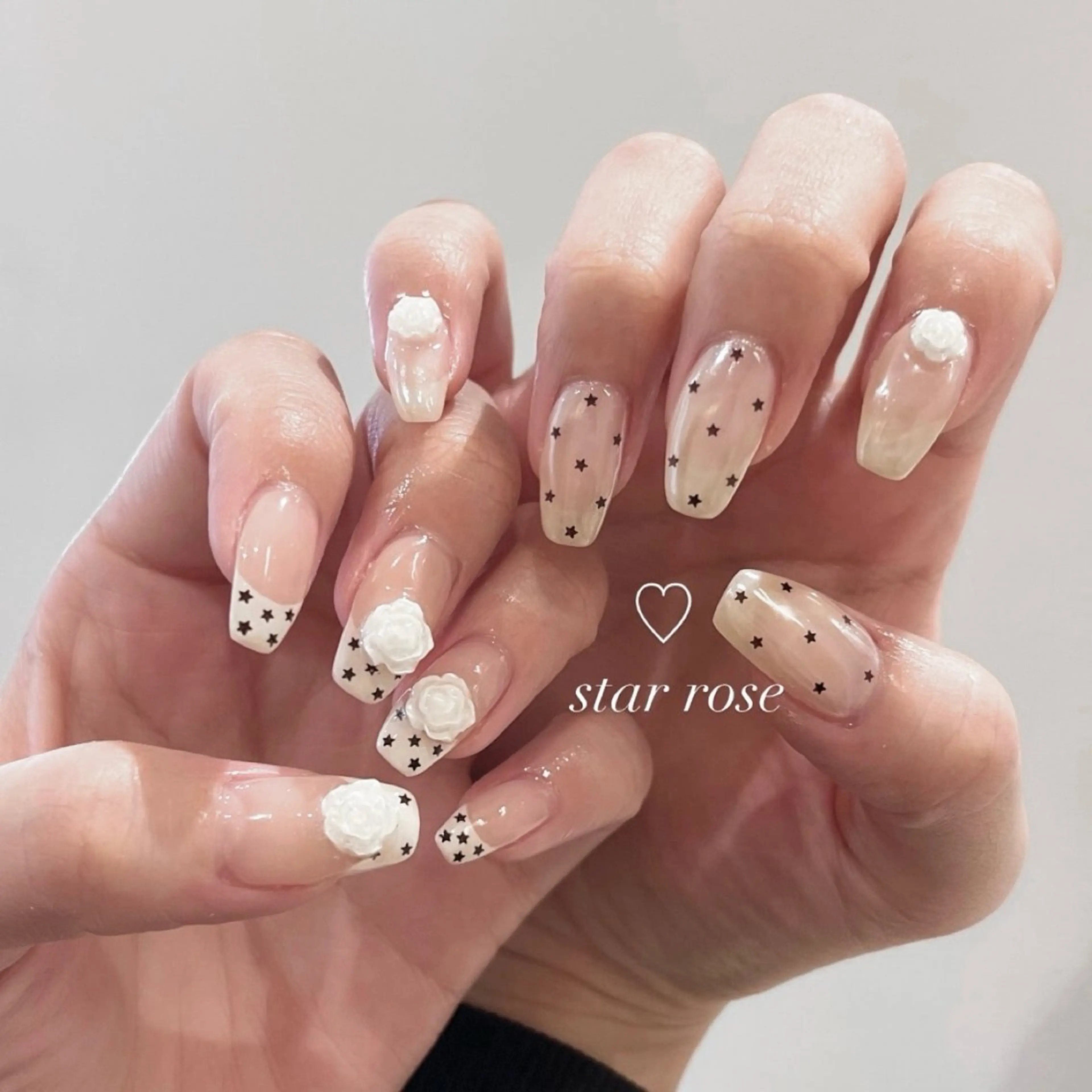 ネイル ハンドネイル Neolive 銀座 / mioのネイルデザイン