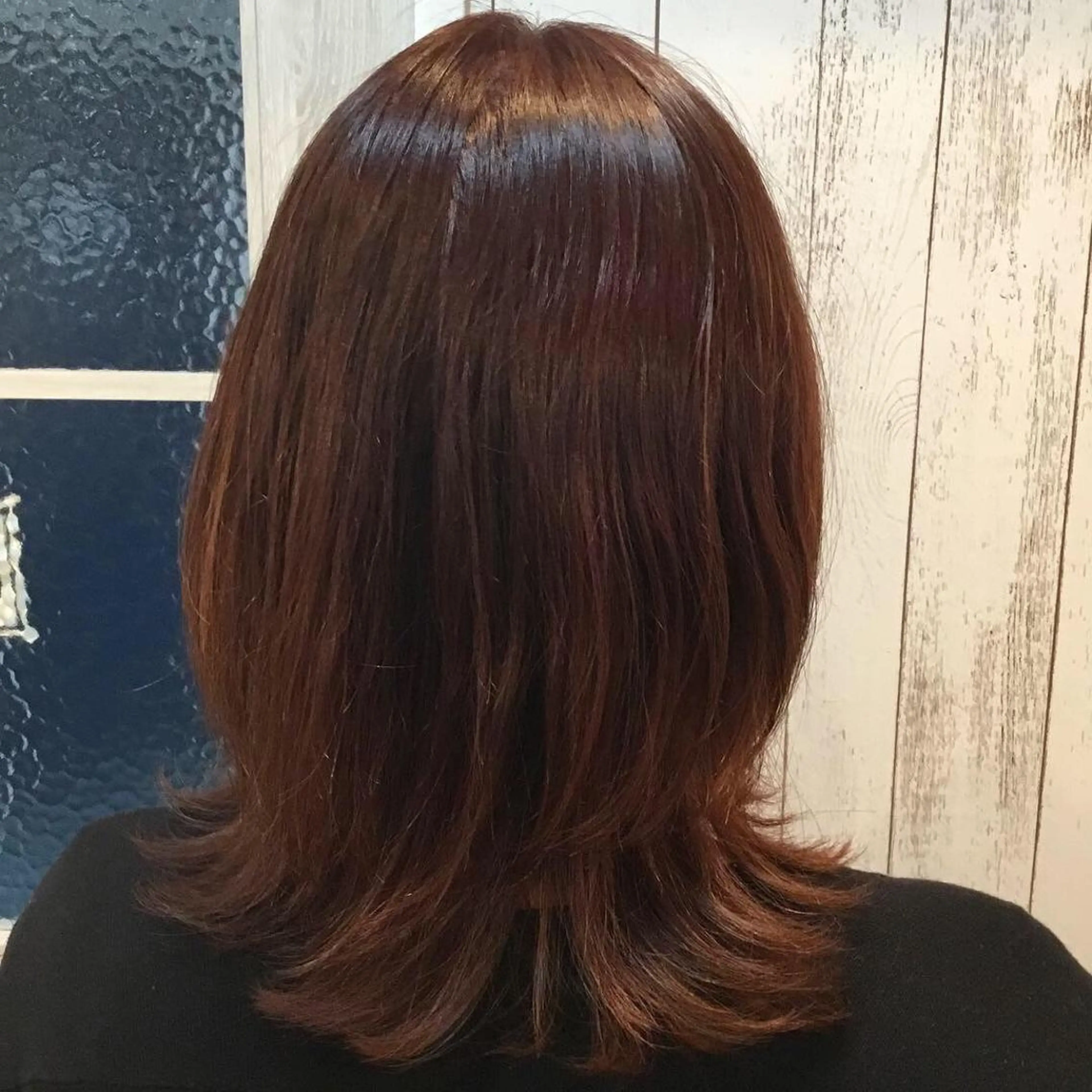 ミディアム カラー embrace エンブレイスのヘアスタイル