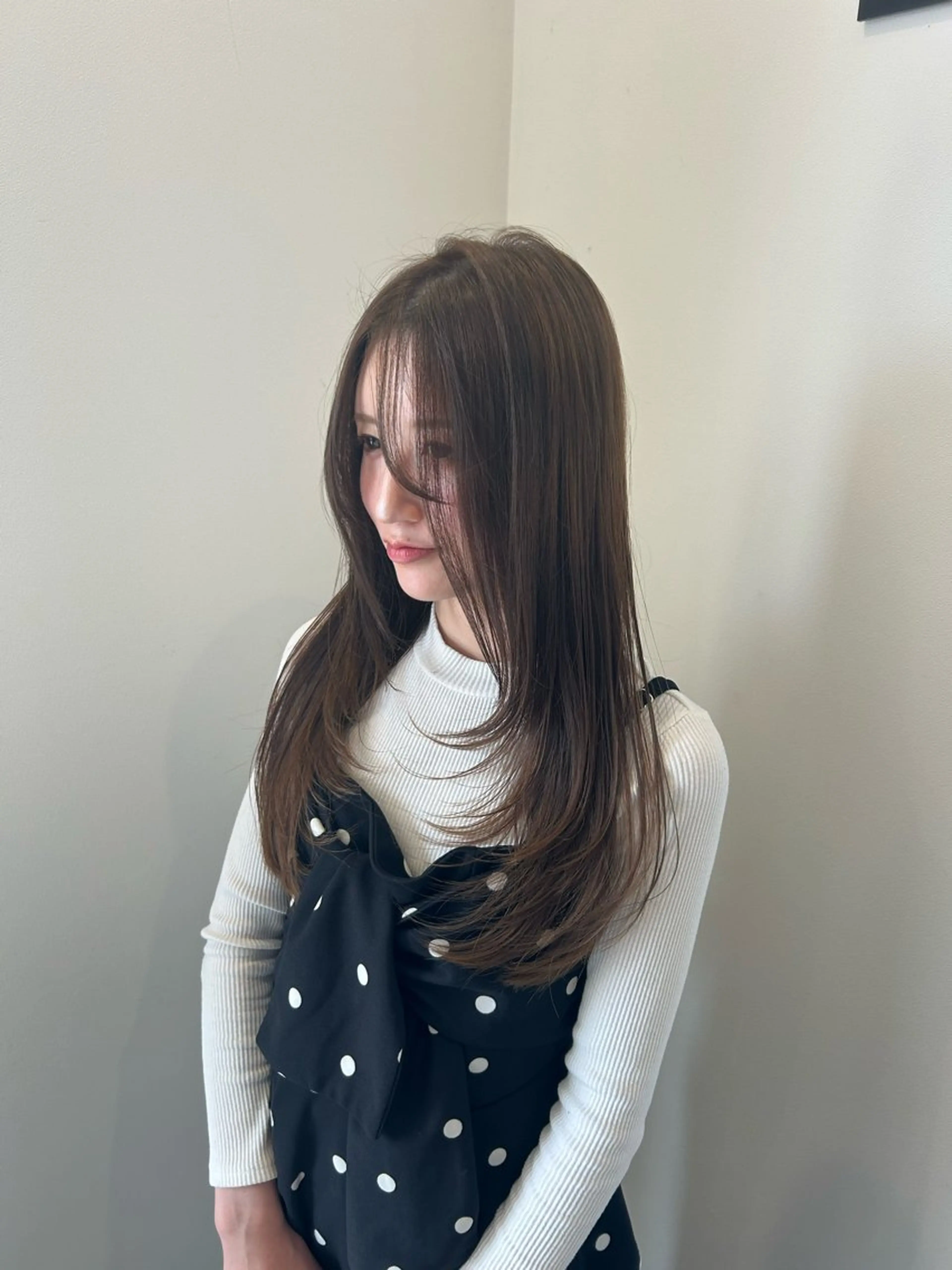 レイヤーカット＋トリートメントの写真