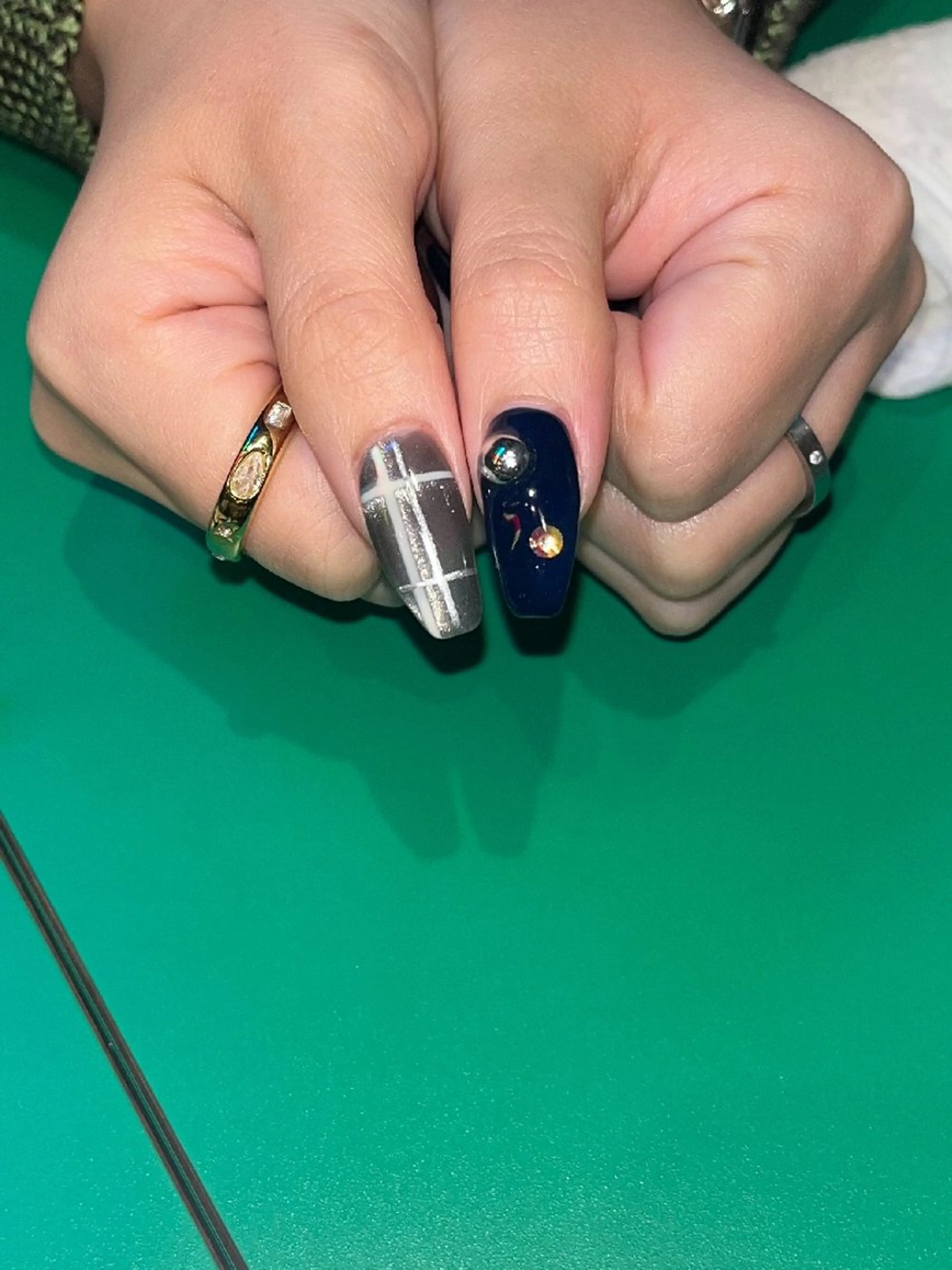 ネイル ジェルネイル マグネットネイル 持ち込み パラジェル ハンドネイル puku nail 🌼kazu🌼のネイルデザイン