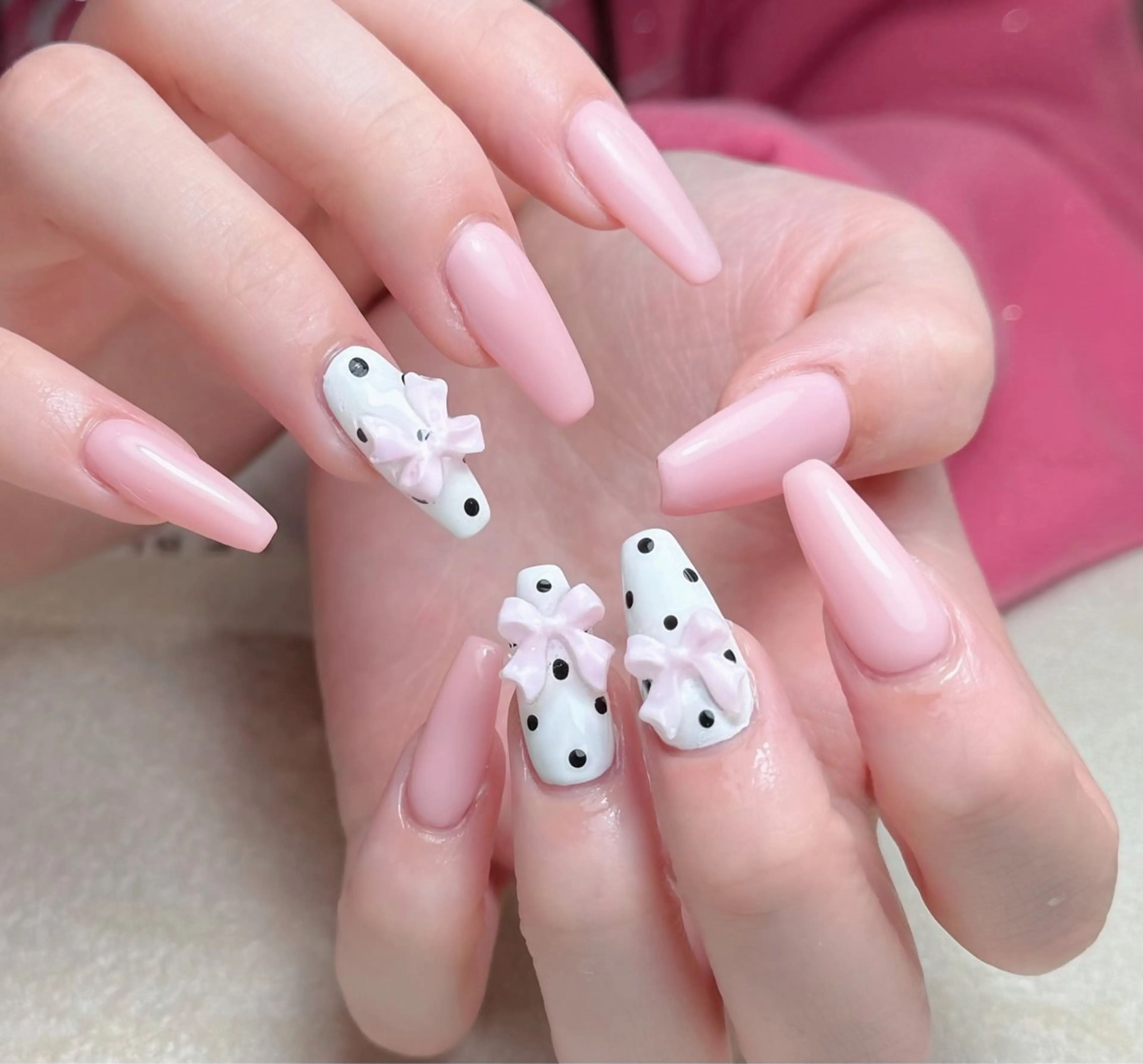 ネイル アートネイル 長さ出し フレンチネイル ジェルネイル ガーリー ハンドネイル 中野駅から2分 MEO NAILのネイルデザイン