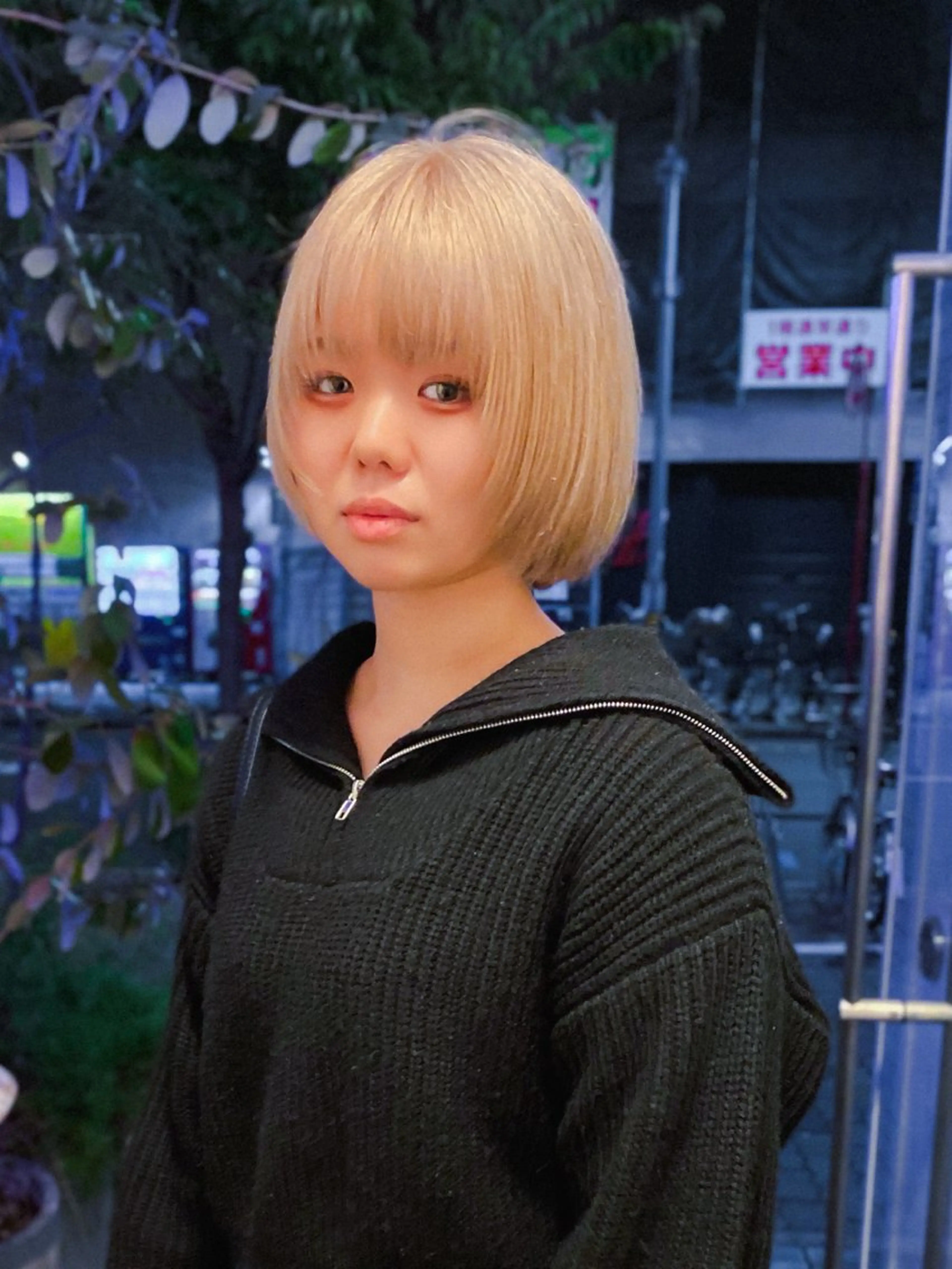 ショート カラー レイヤーカット/ブリ ーチ/motokiのヘアスタイル