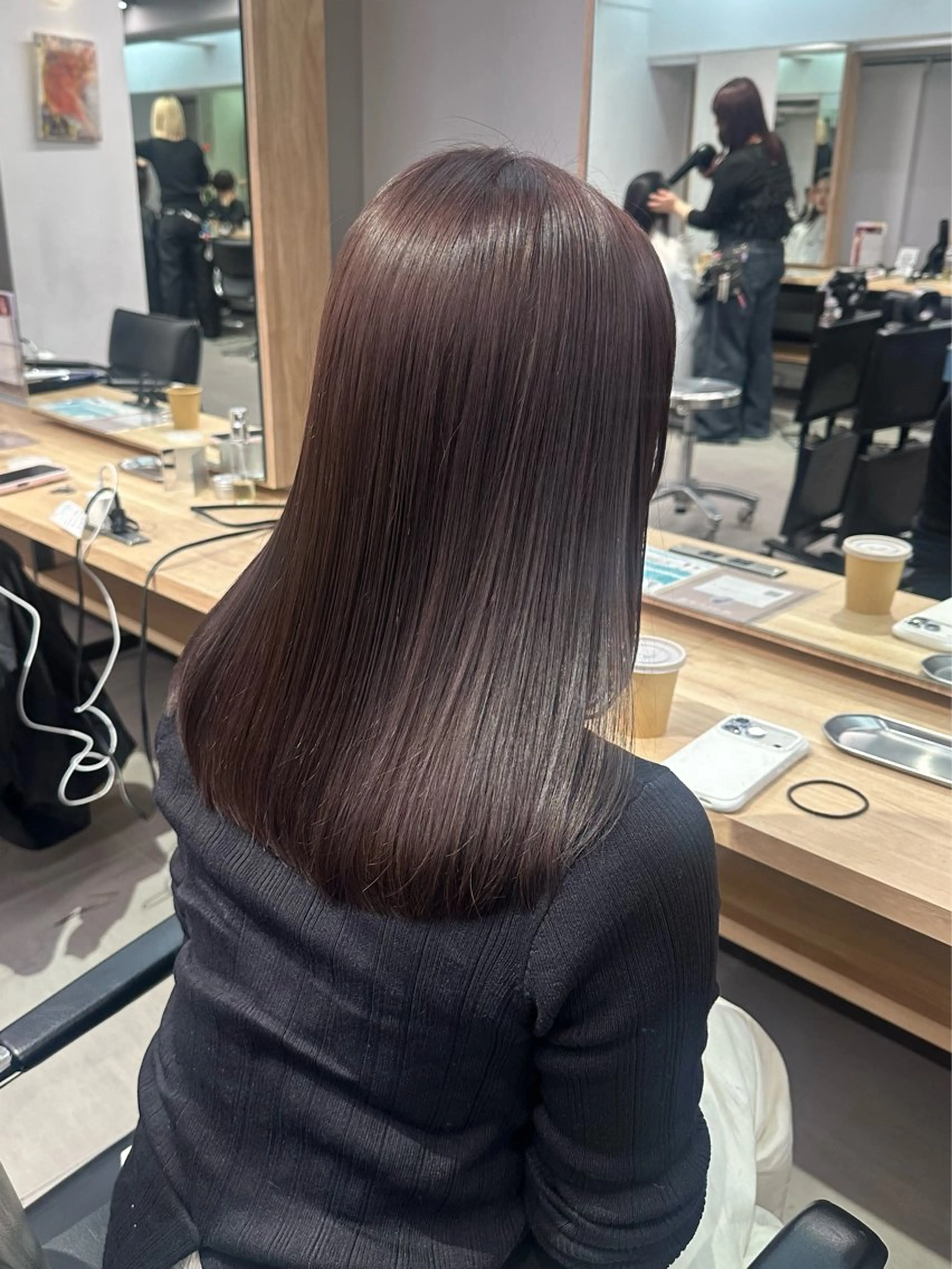ミディアム カラー ブリーチ グレージュ ハイトーンカラー ラベンダーカラー ラベンダーグレージュ カット ヘアカラー トリートメント ヘッドスパ REINA☁️透明感 カラー/ぷつっと♡のヘアスタイル